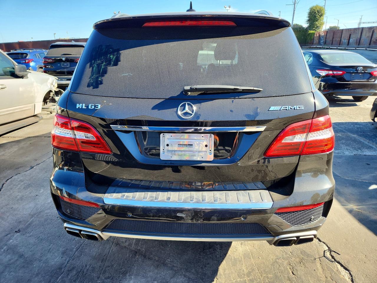 2013 Mercedes-benz Ml 63 Amg Black vin: 4JGDA7EB4DA119599