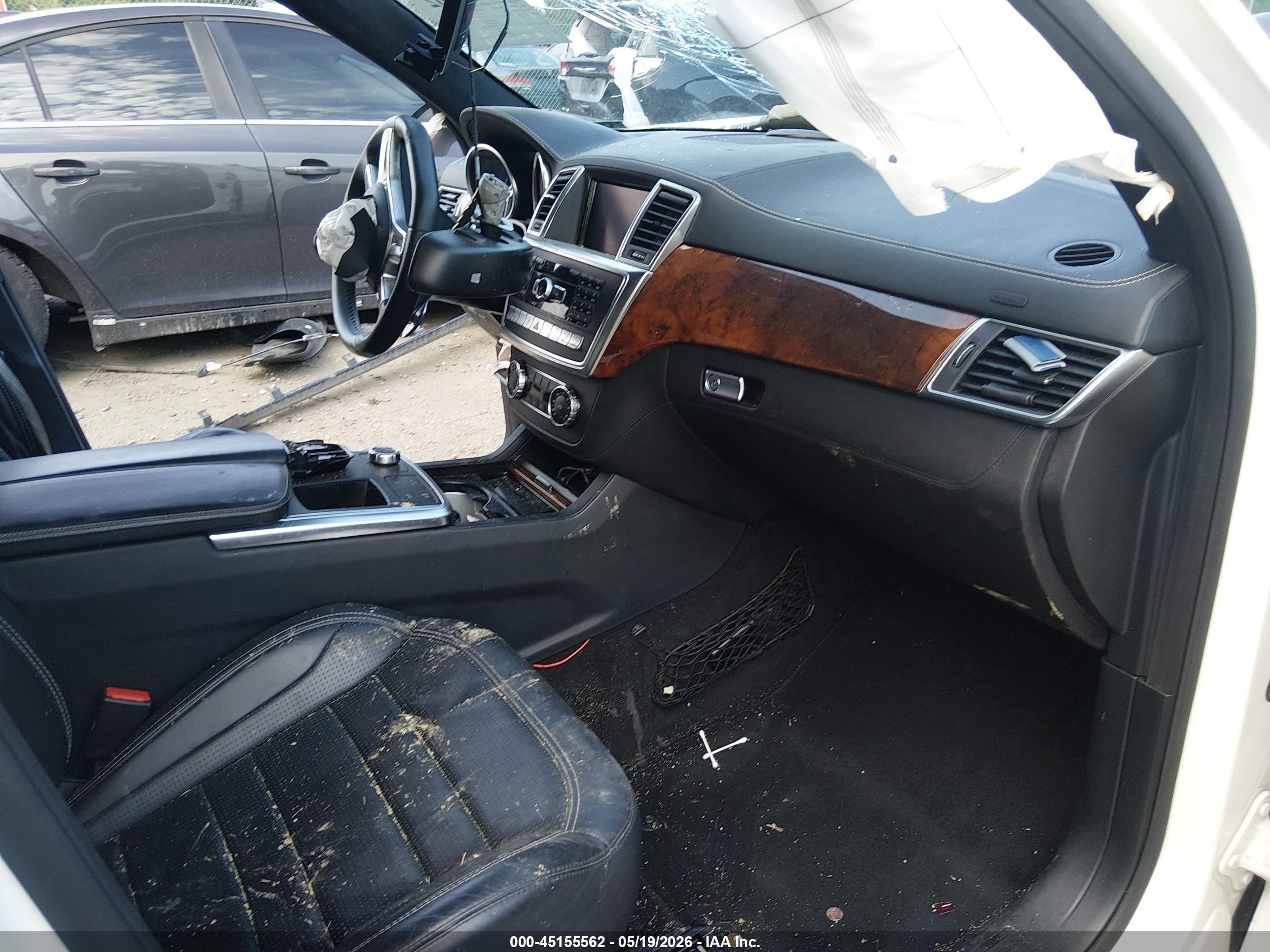 2014 Mercedes-benz Ml 63 Amg 4matic Белый vin: 4JGDA7EB4EA347037