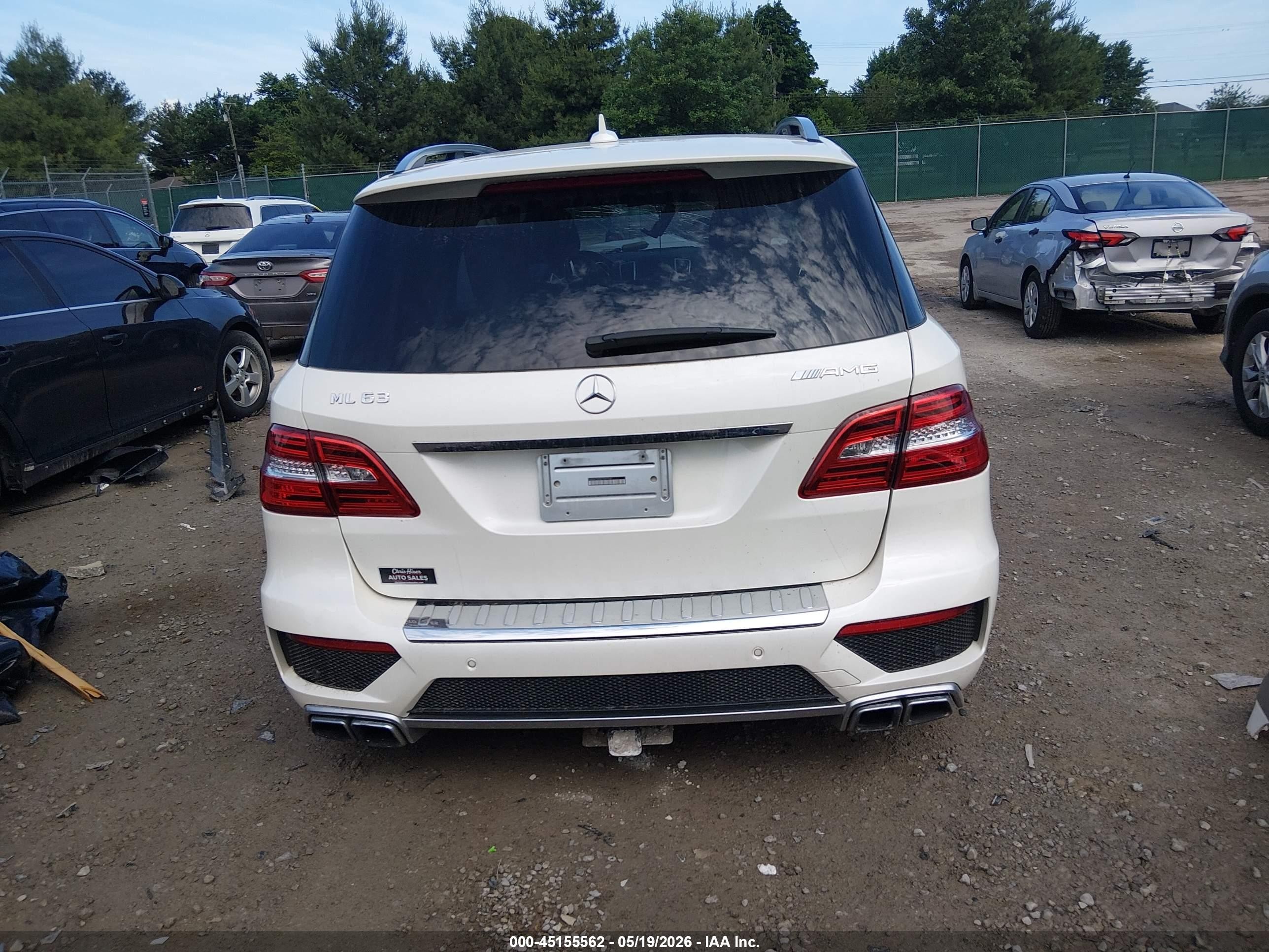 2014 Mercedes-benz Ml 63 Amg 4matic Белый vin: 4JGDA7EB4EA347037