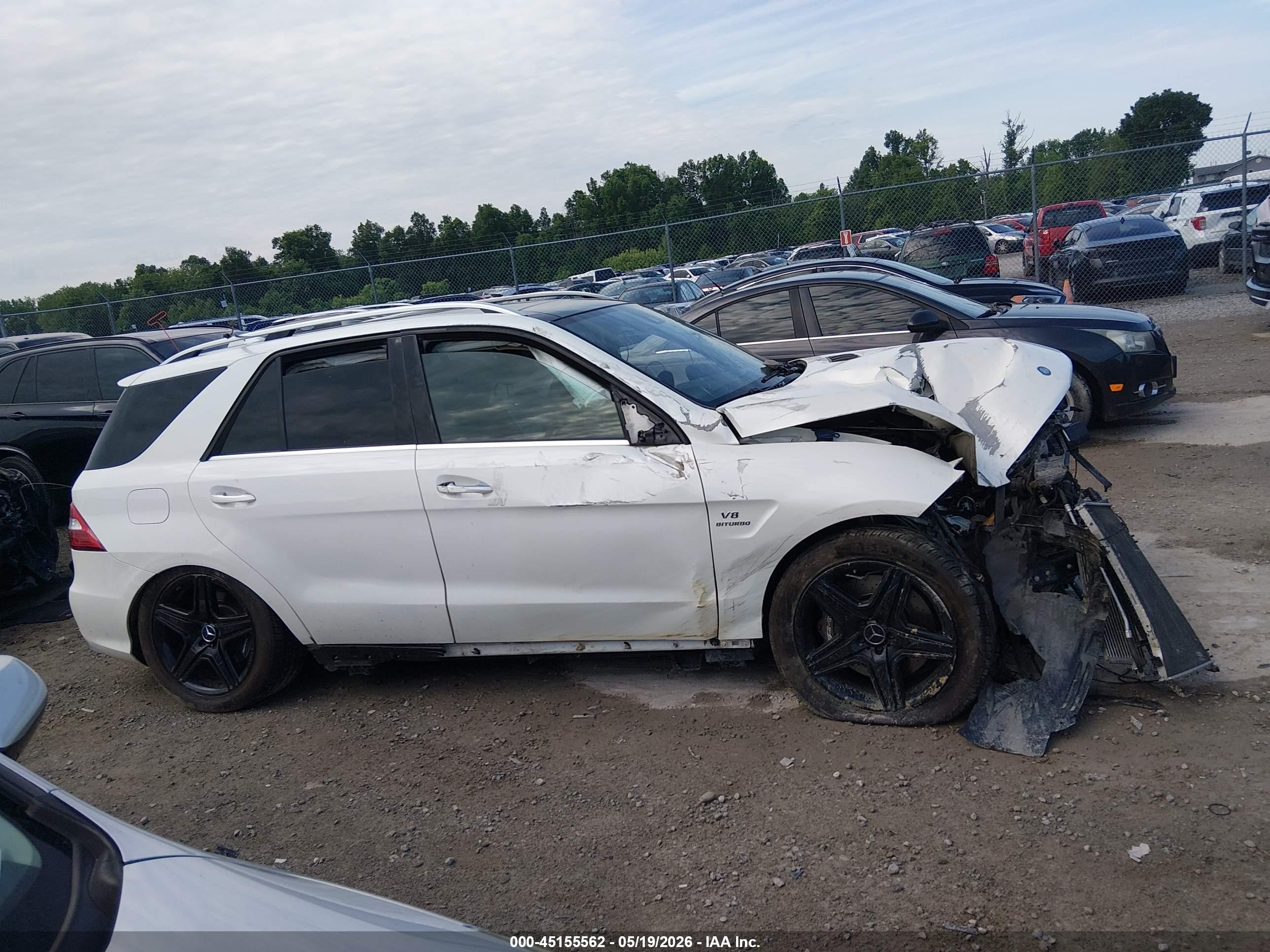 2014 Mercedes-benz Ml 63 Amg 4matic Белый vin: 4JGDA7EB4EA347037