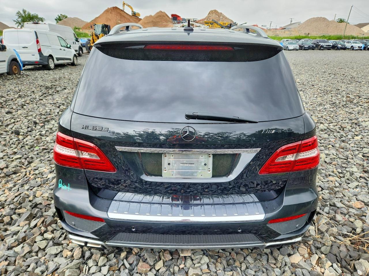 2013 Mercedes-benz Ml 63 Amg Black vin: 4JGDA7EB5DA120924