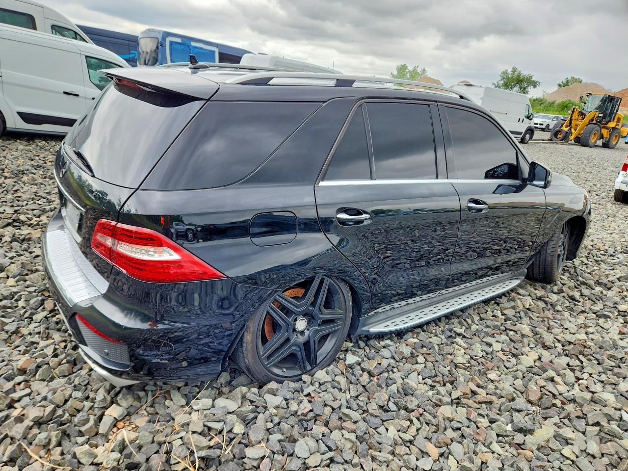 2013 Mercedes-benz Ml 63 Amg Black vin: 4JGDA7EB5DA120924