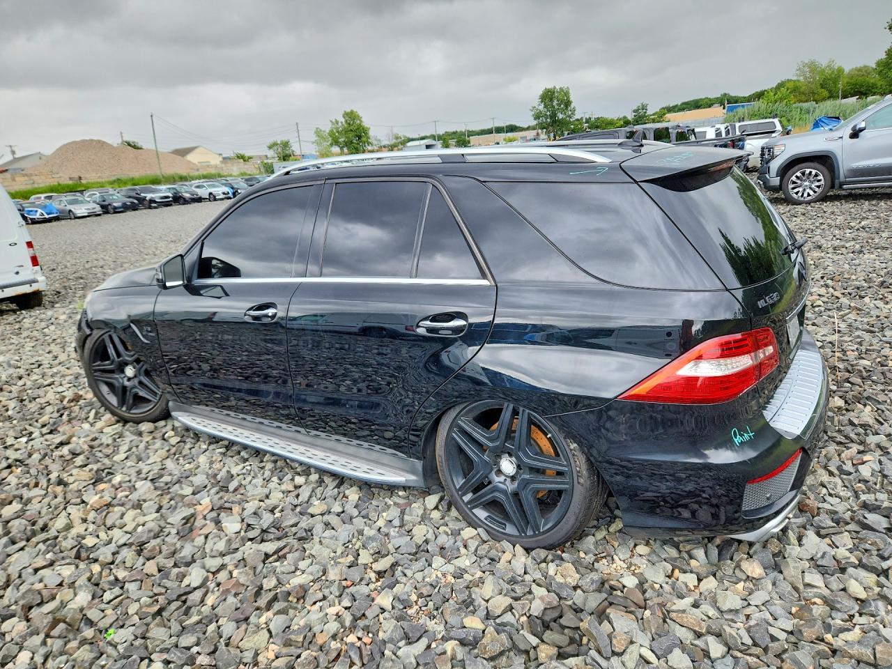 2013 Mercedes-benz Ml 63 Amg Black vin: 4JGDA7EB5DA120924