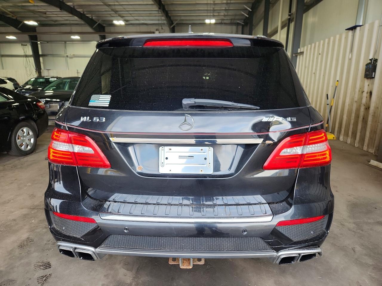 2014 Mercedes-benz Ml 63 Amg Black vin: 4JGDA7EB5EA349900