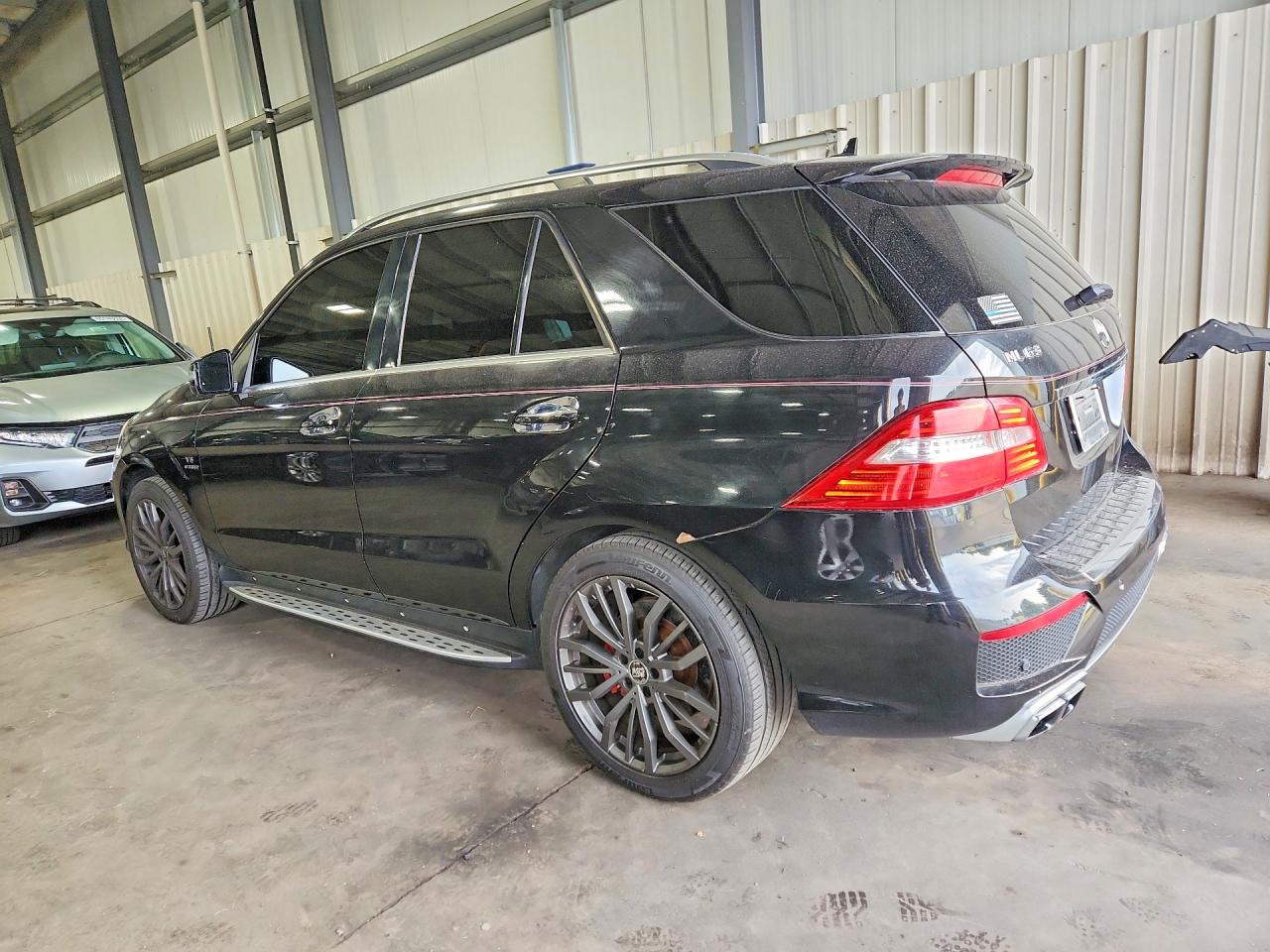 2014 Mercedes-benz Ml 63 Amg Black vin: 4JGDA7EB5EA349900