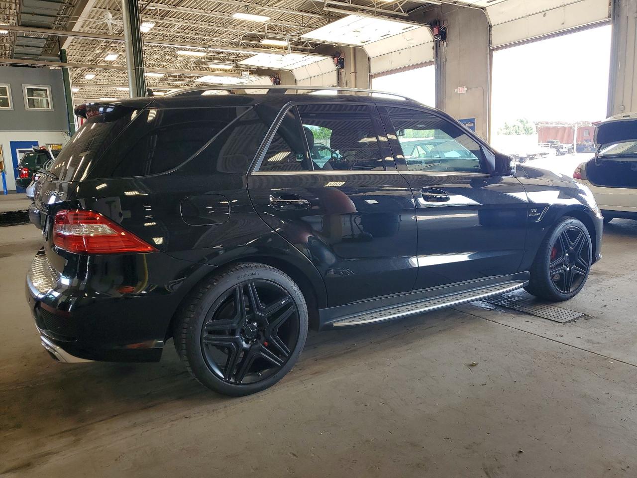 2014 Mercedes-benz Ml 63 Amg Black vin: 4JGDA7EBXEA317167