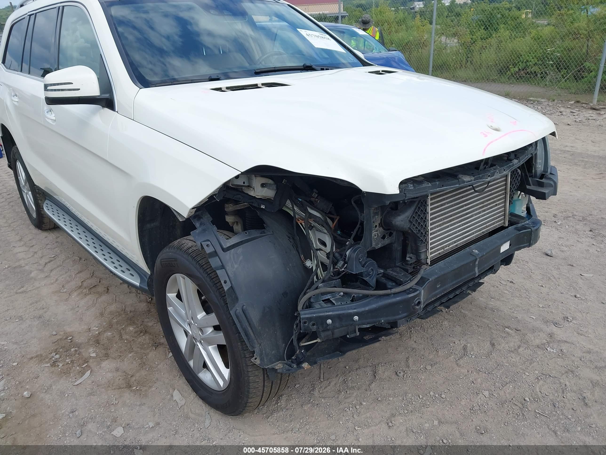 2014 Mercedes-benz Gl 350 Bluetec 4matic White vin: 4JGDF2EE0EA331044