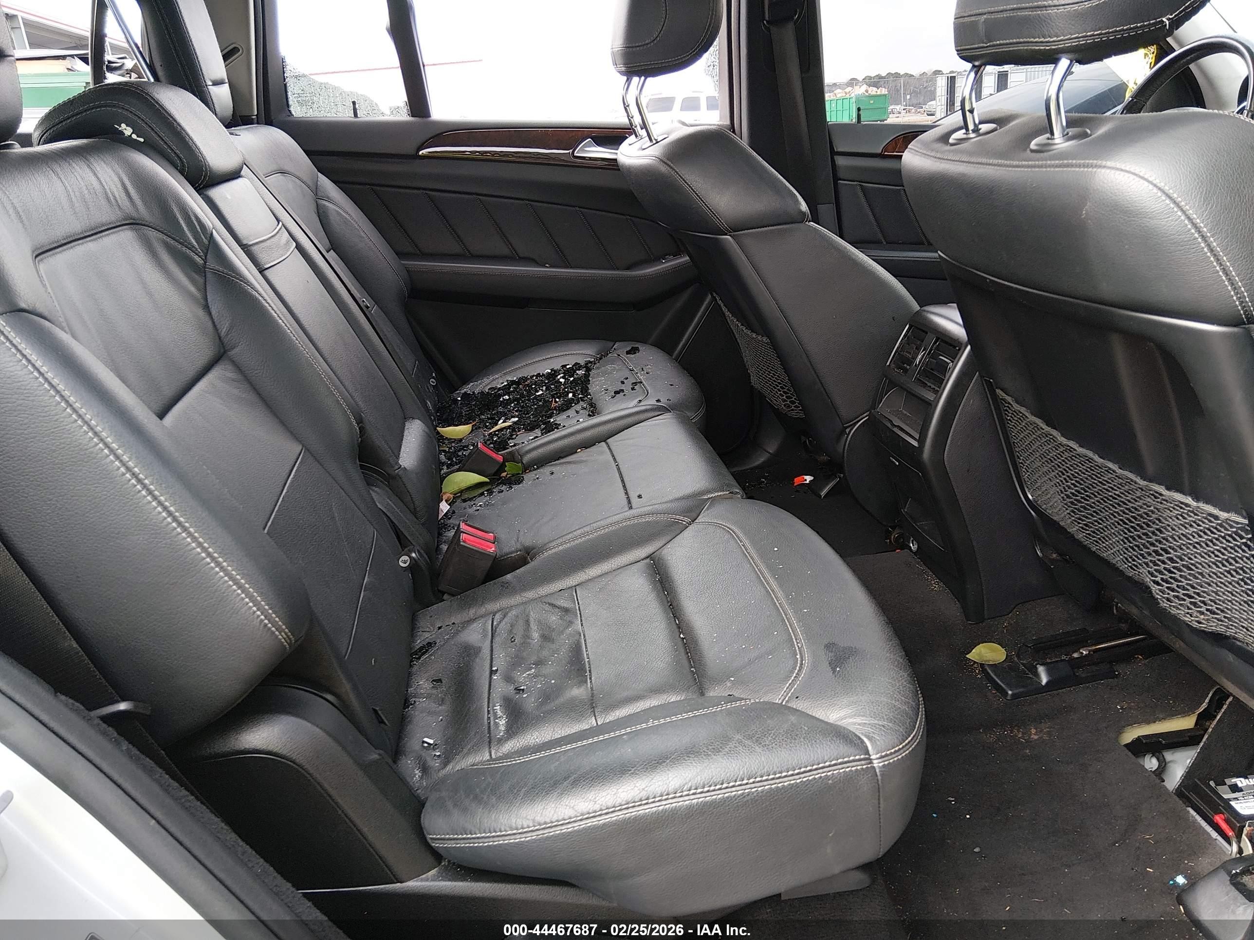 2015 Mercedes-benz Gl 350 Bluetec 4matic Серебряный vin: 4JGDF2EE0FA520410