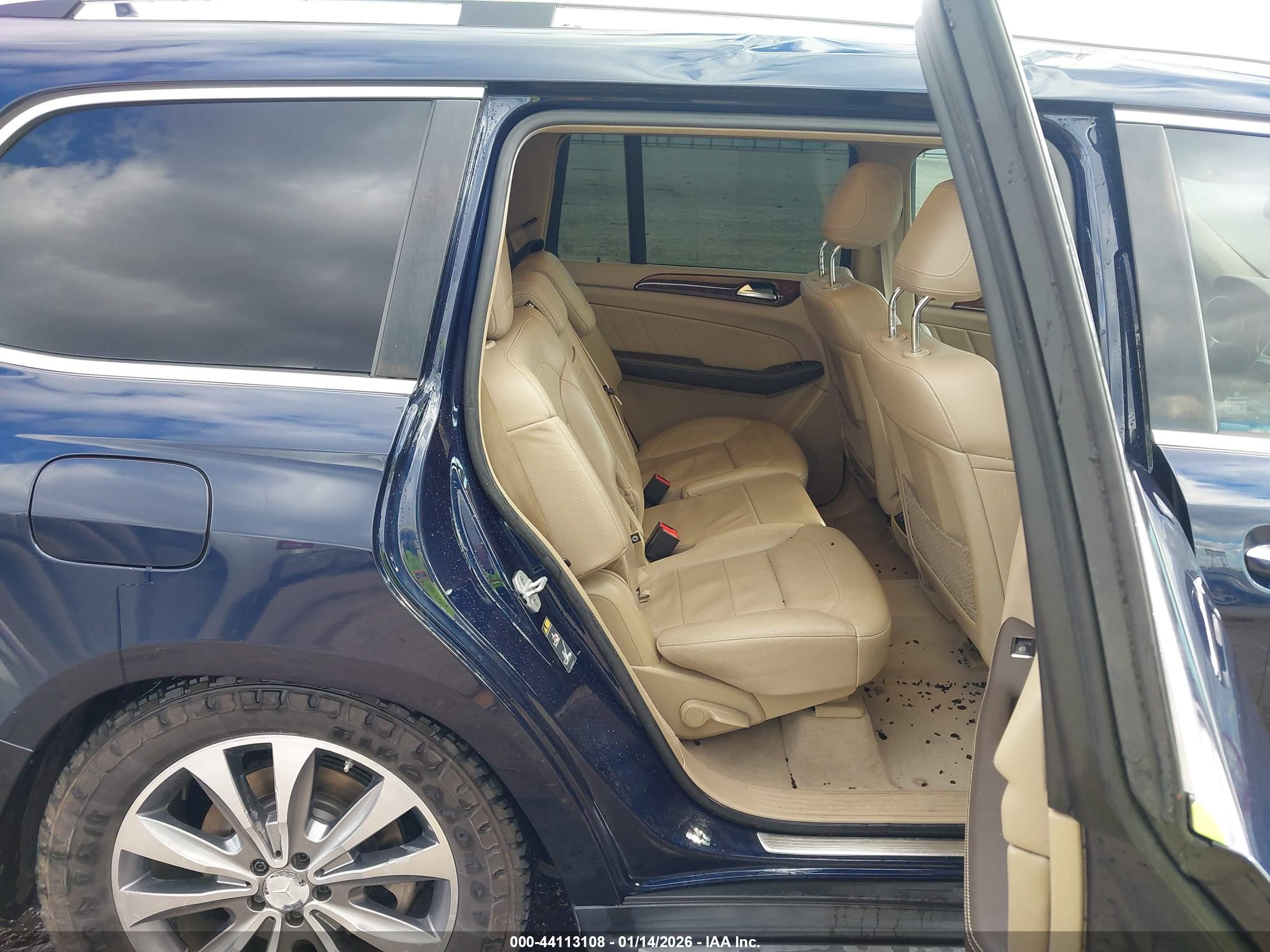 2015 Mercedes-benz Gl 350 Bluetec 4matic Синий vin: 4JGDF2EE0FA575679