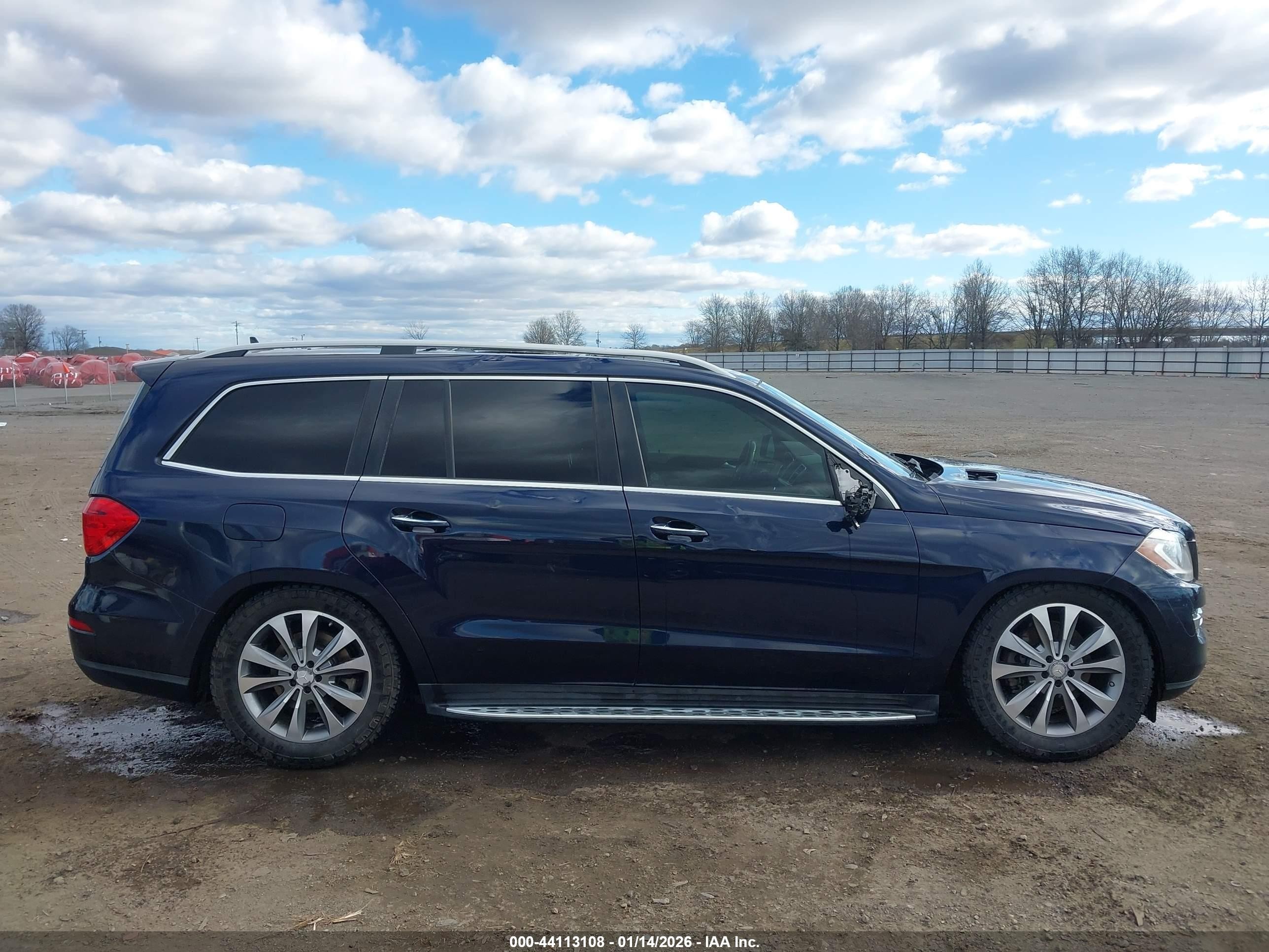2015 Mercedes-benz Gl 350 Bluetec 4matic Синий vin: 4JGDF2EE0FA575679