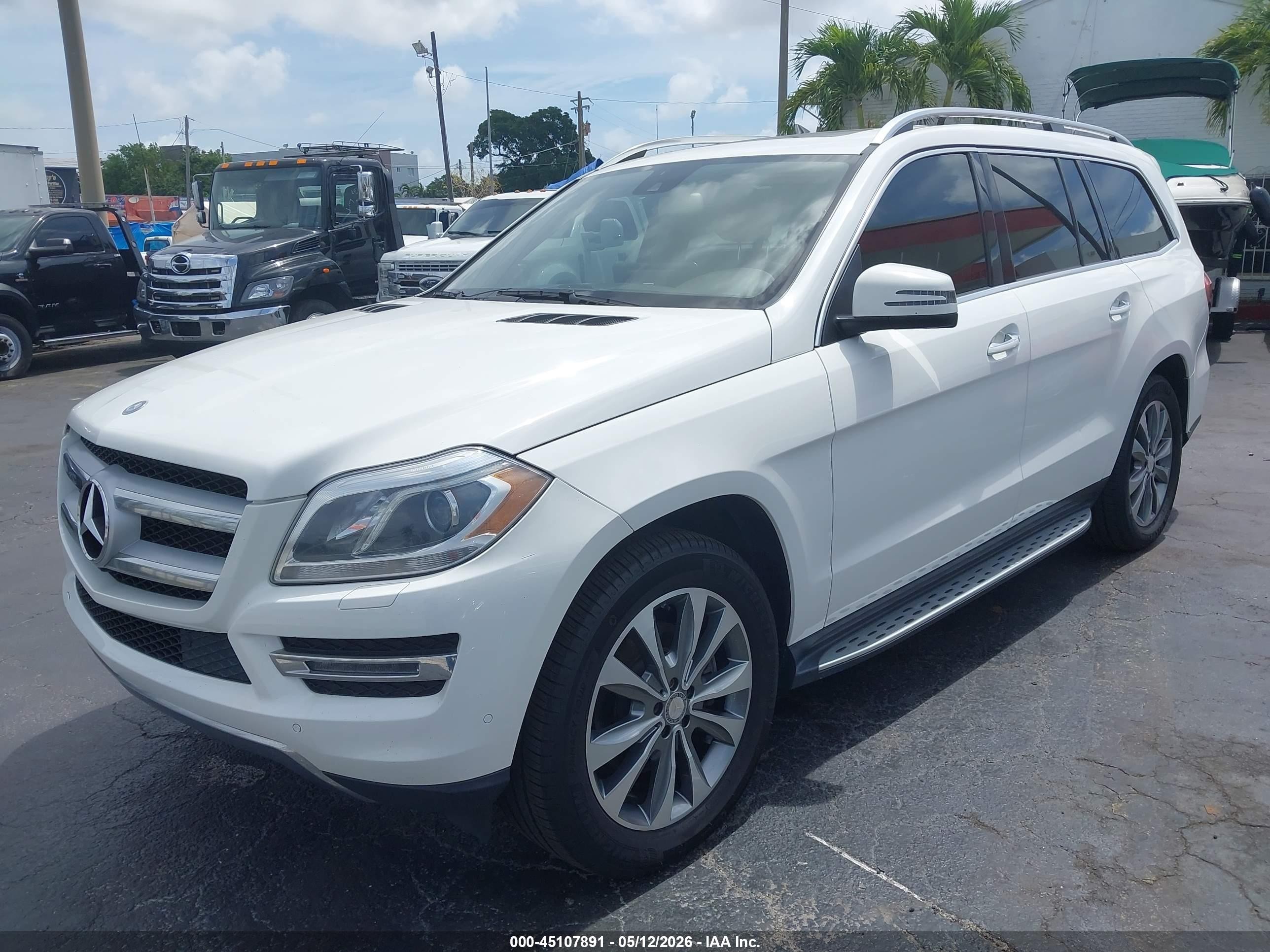 2015 Mercedes-benz Gl 350 Bluetec 4matic Белый vin: 4JGDF2EE0FA595690