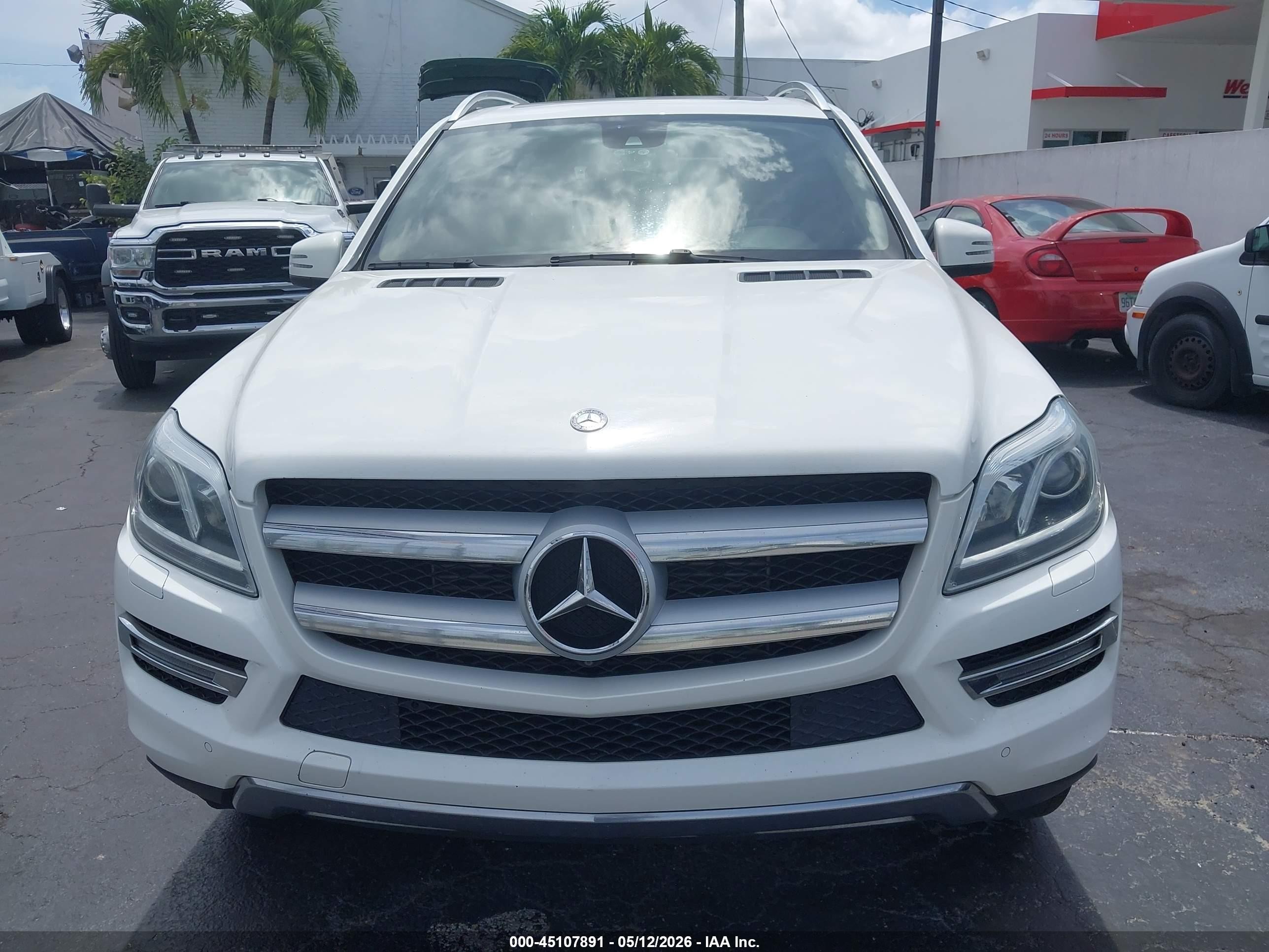 2015 Mercedes-benz Gl 350 Bluetec 4matic Белый vin: 4JGDF2EE0FA595690
