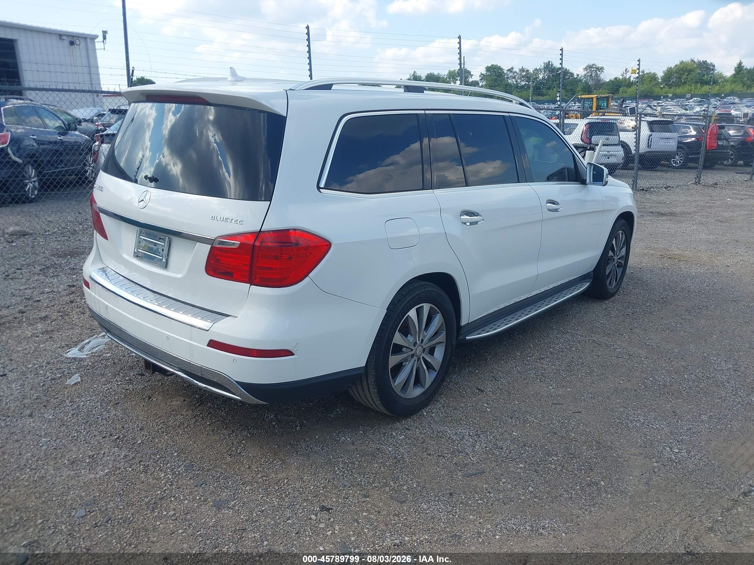 2015 Mercedes-benz Gl 350 Bluetec 4matic White vin: 4JGDF2EE2FA527827
