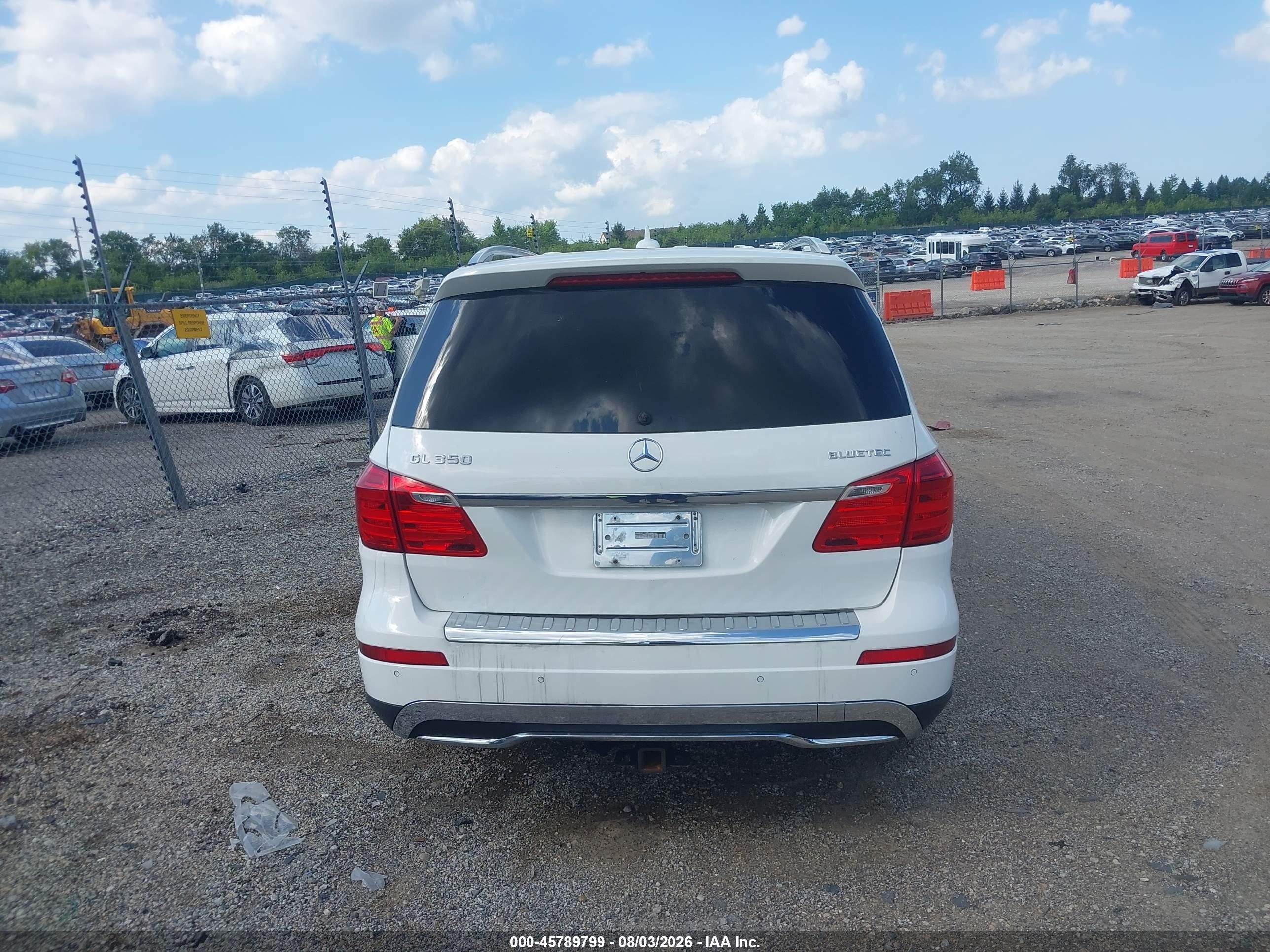 2015 Mercedes-benz Gl 350 Bluetec 4matic White vin: 4JGDF2EE2FA527827