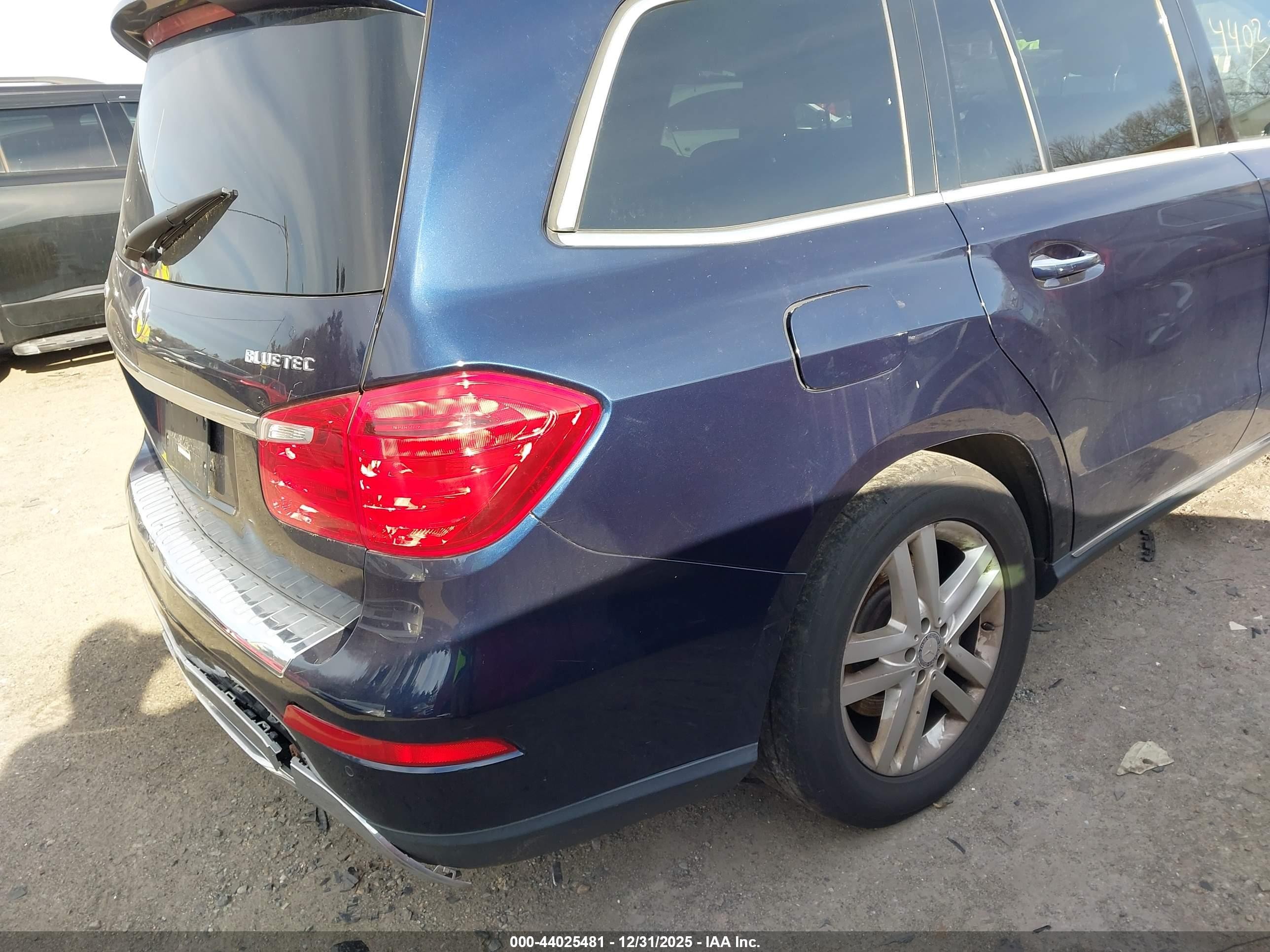 2015 Mercedes-benz Gl 350 Bluetec 4matic Синий vin: 4JGDF2EE2FA608956