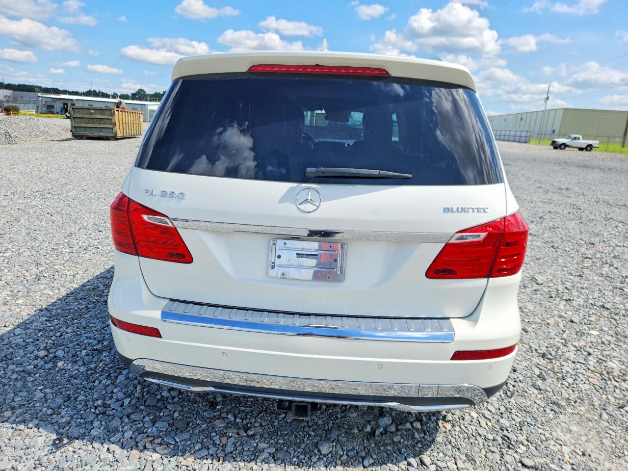 2013 Mercedes-benz Gl 350 Bluetec White vin: 4JGDF2EE3DA142192