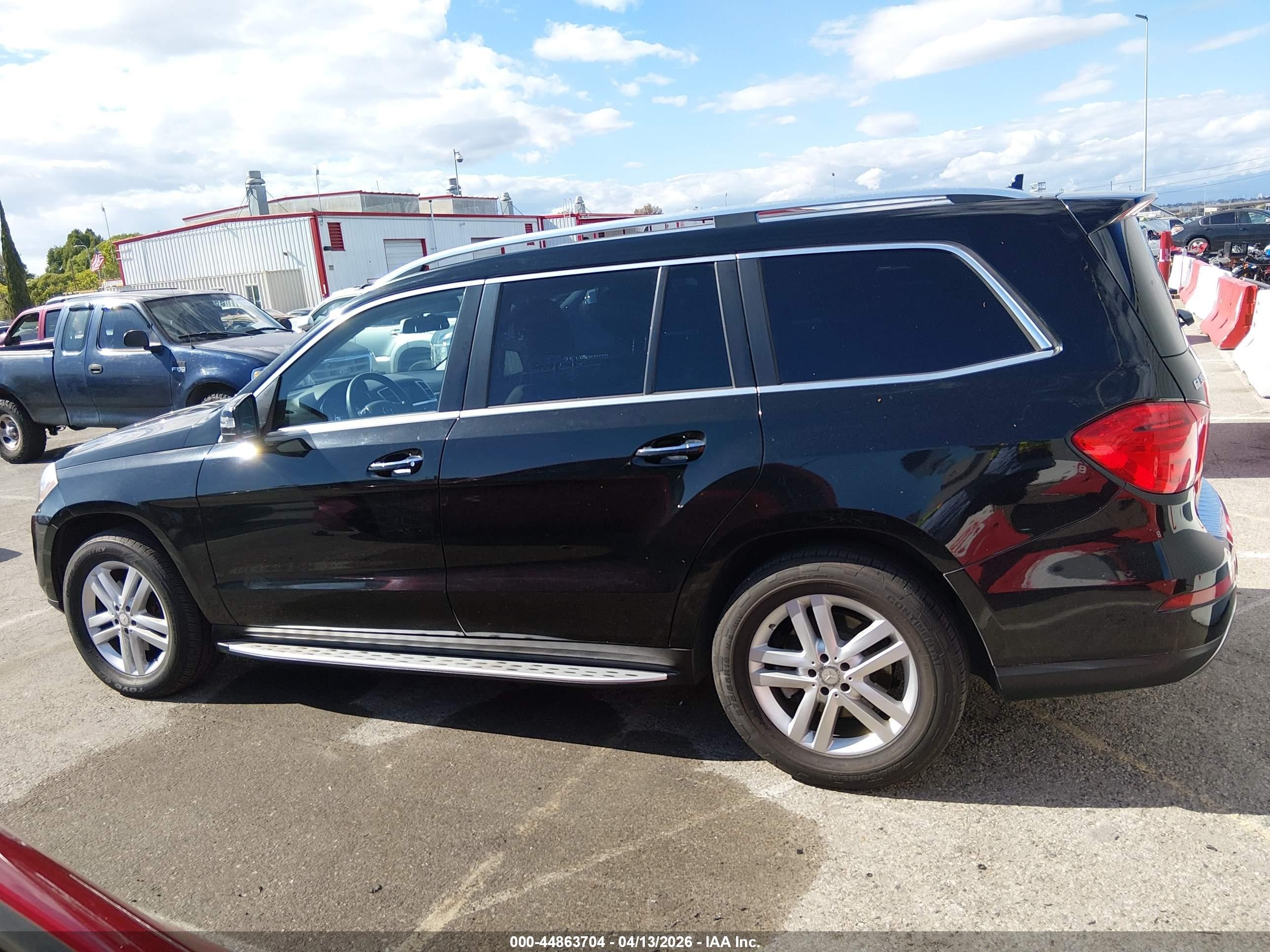 2015 Mercedes-benz Gl 350 Bluetec 4matic Черный vin: 4JGDF2EE4FA606514