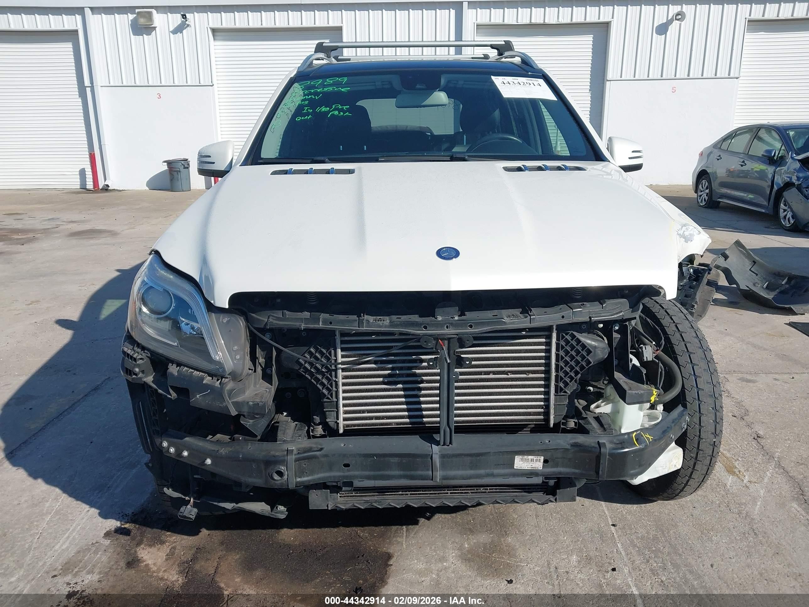 2015 Mercedes-benz Gl 350 Bluetec 4matic Белый vin: 4JGDF2EE5FA529328