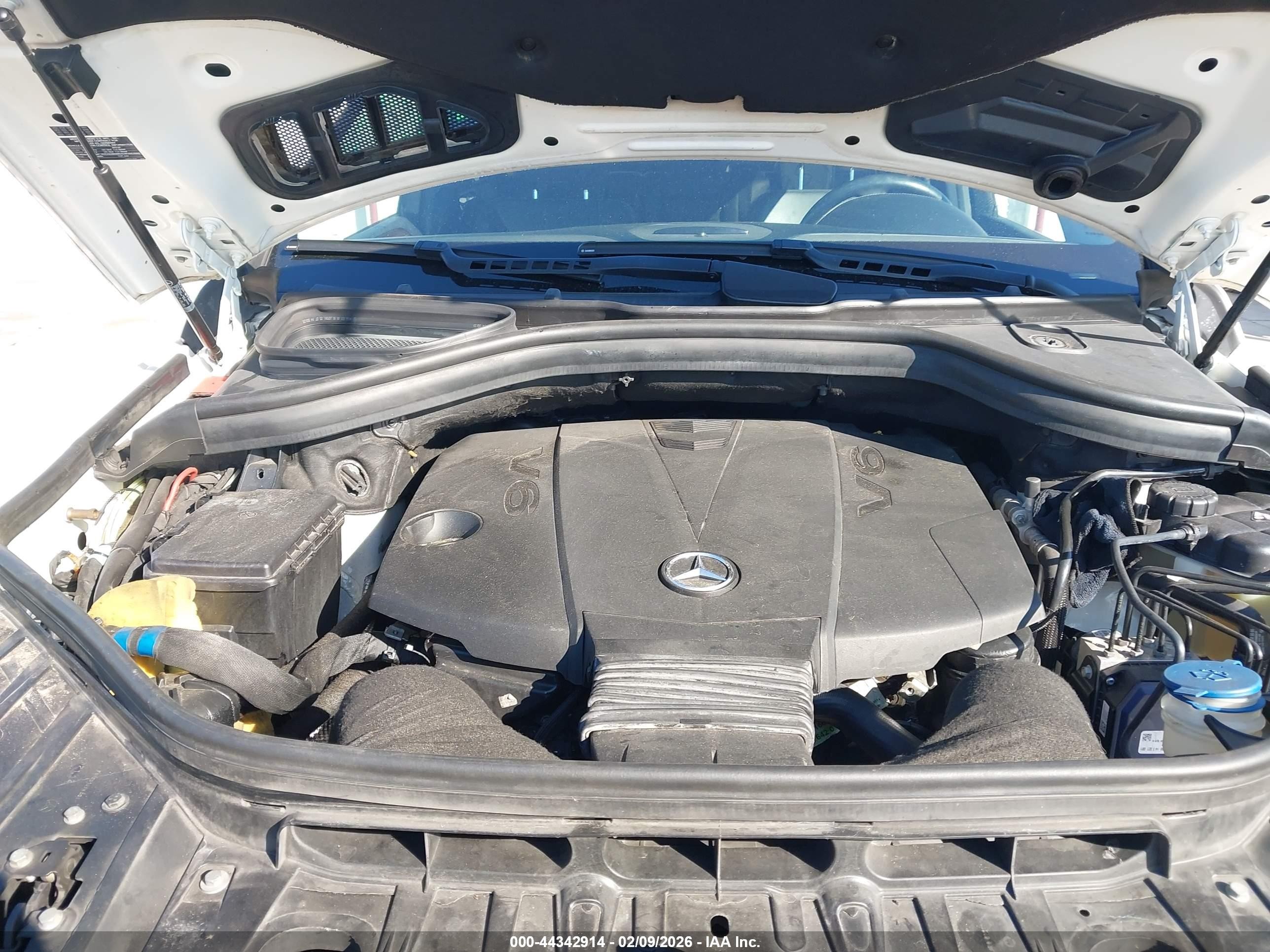 2015 Mercedes-benz Gl 350 Bluetec 4matic Белый vin: 4JGDF2EE5FA529328