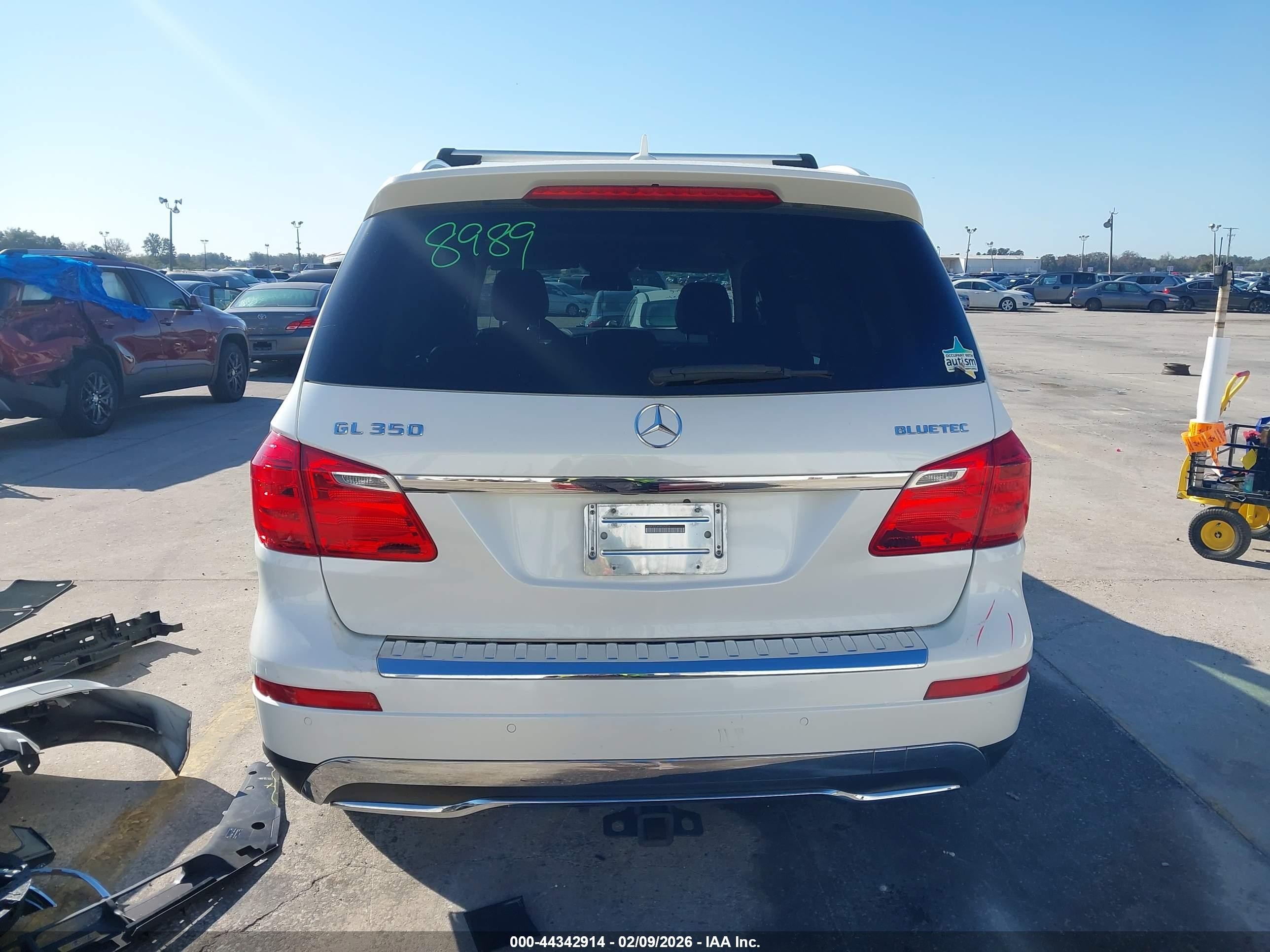 2015 Mercedes-benz Gl 350 Bluetec 4matic Белый vin: 4JGDF2EE5FA529328