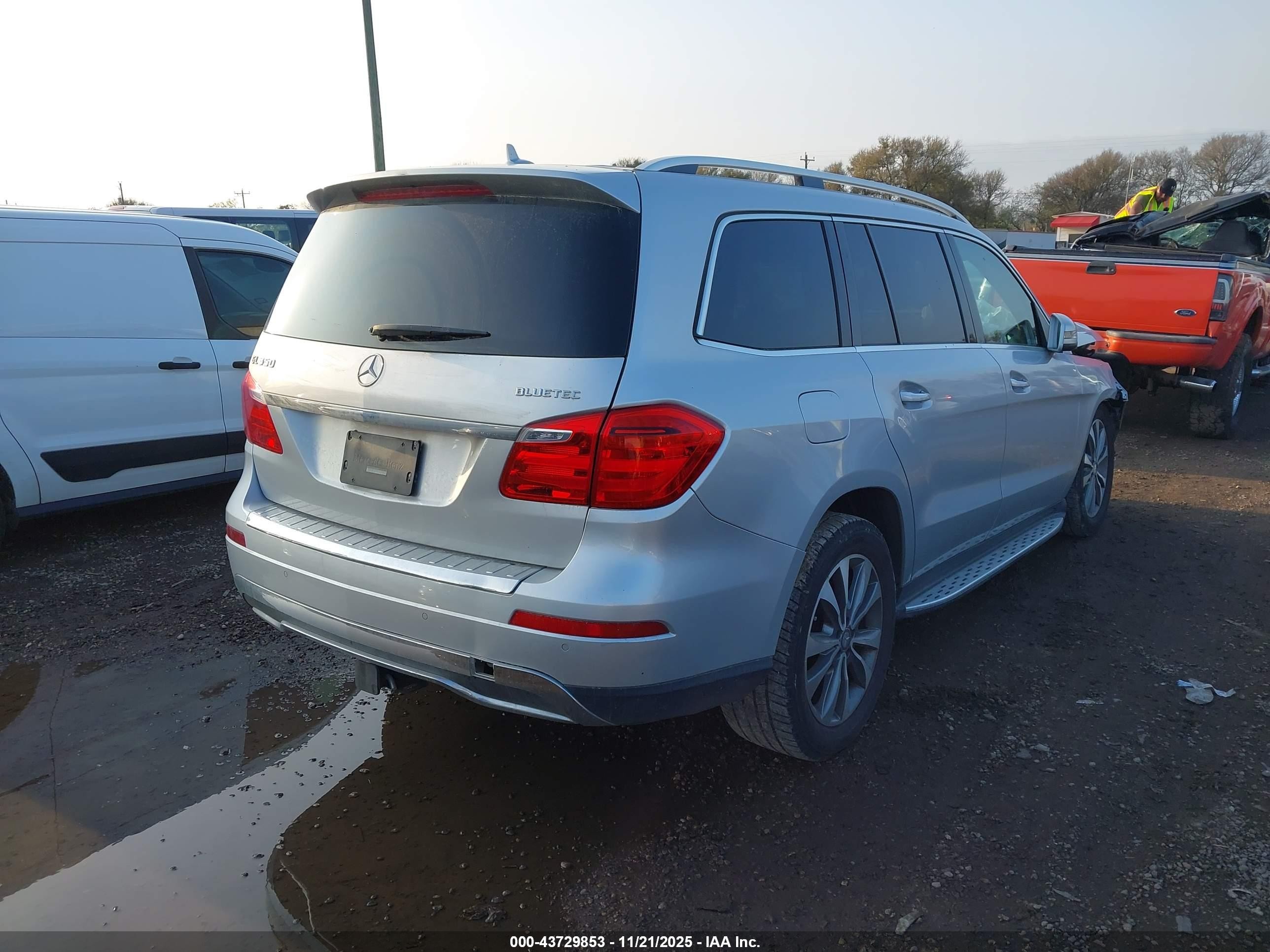 2015 Mercedes-benz Gl 350 Bluetec 4matic Серебряный vin: 4JGDF2EE5FA608868