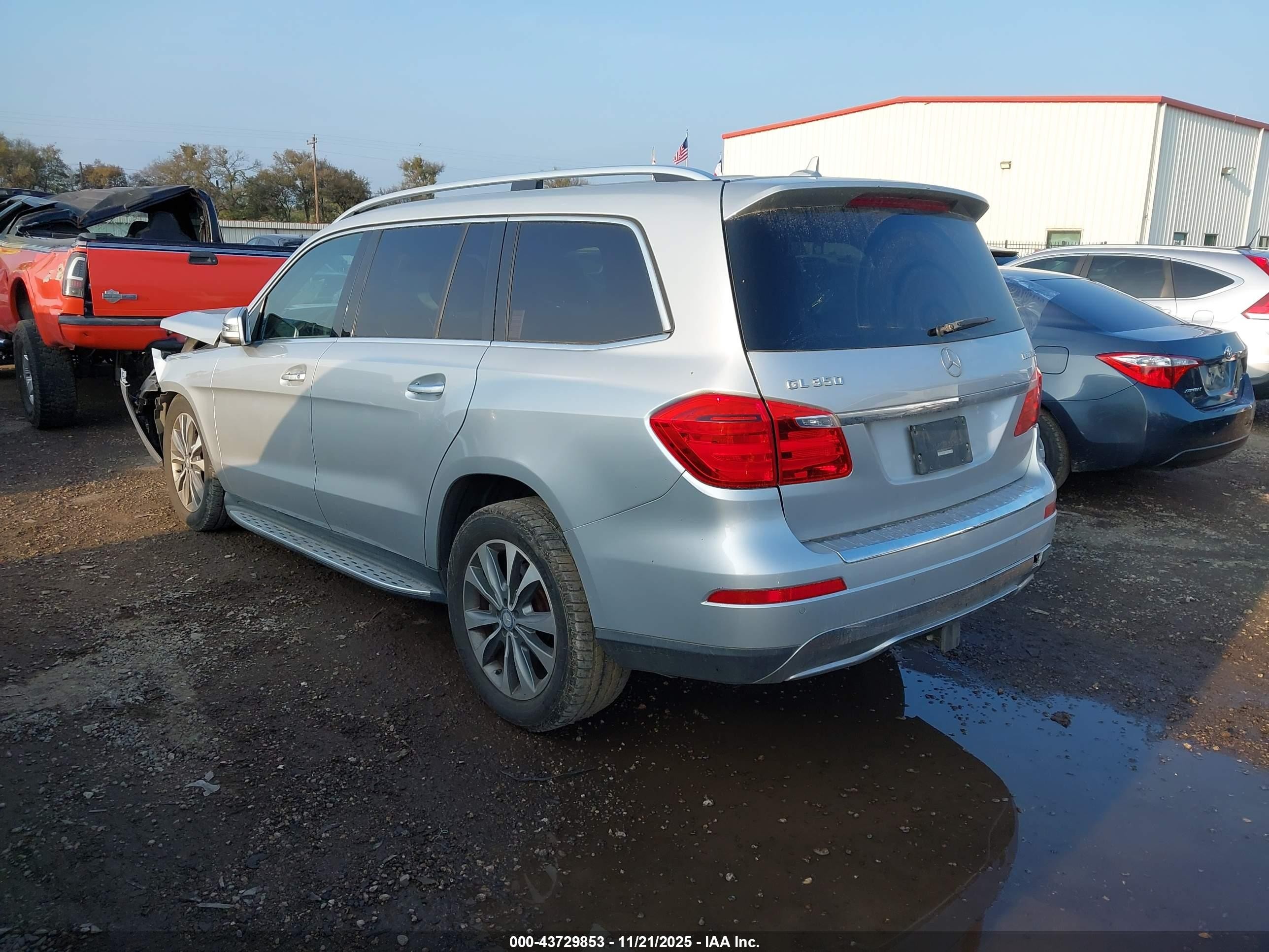 2015 Mercedes-benz Gl 350 Bluetec 4matic Серебряный vin: 4JGDF2EE5FA608868