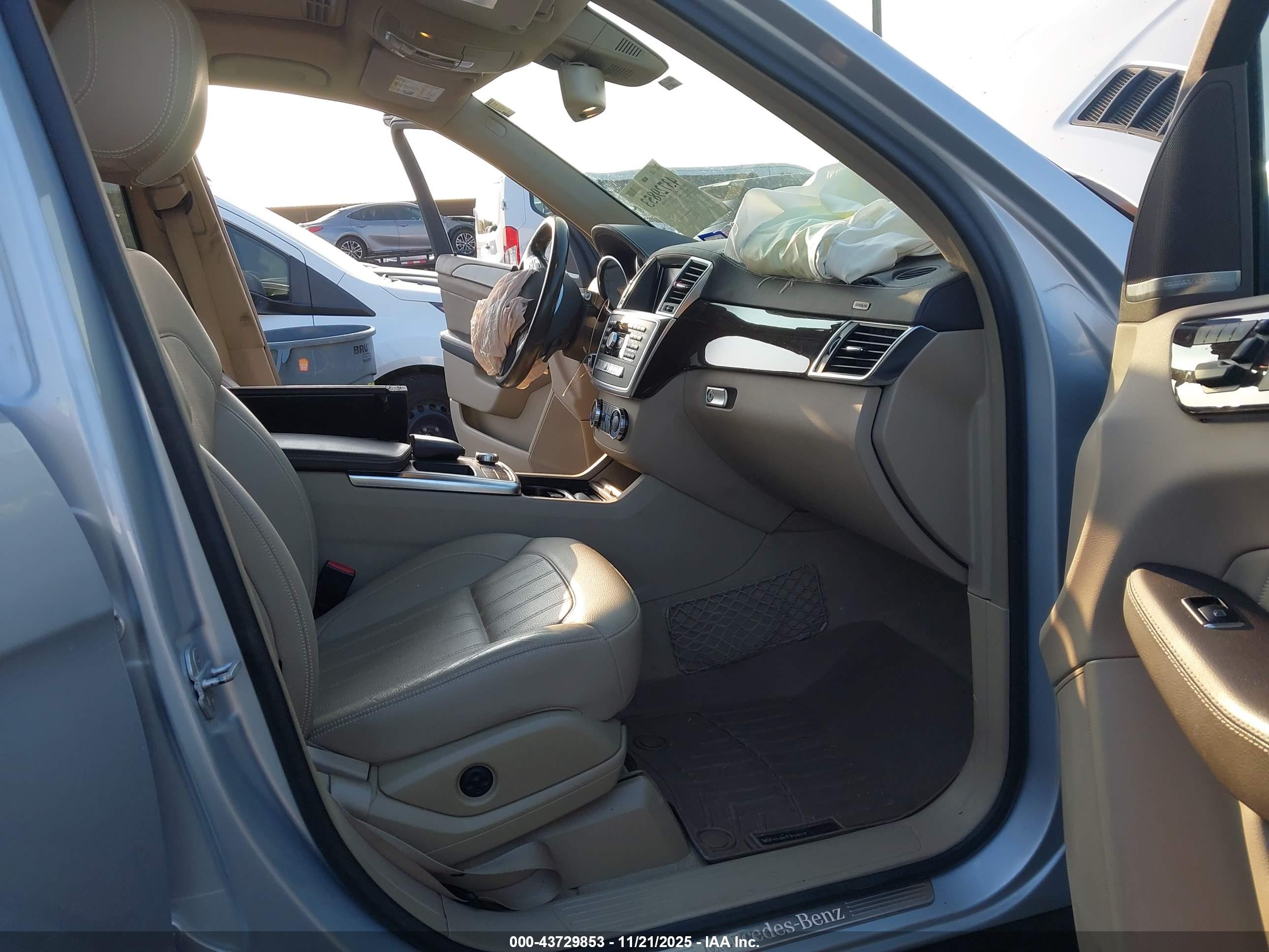 2015 Mercedes-benz Gl 350 Bluetec 4matic Серебряный vin: 4JGDF2EE5FA608868