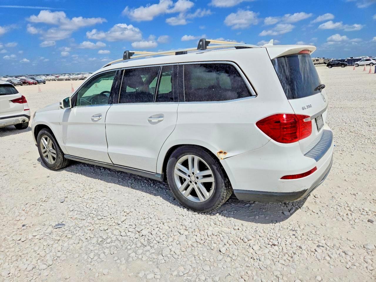 2015 Mercedes-benz Gl 350 Bluetec White vin: 4JGDF2EE6FA531332