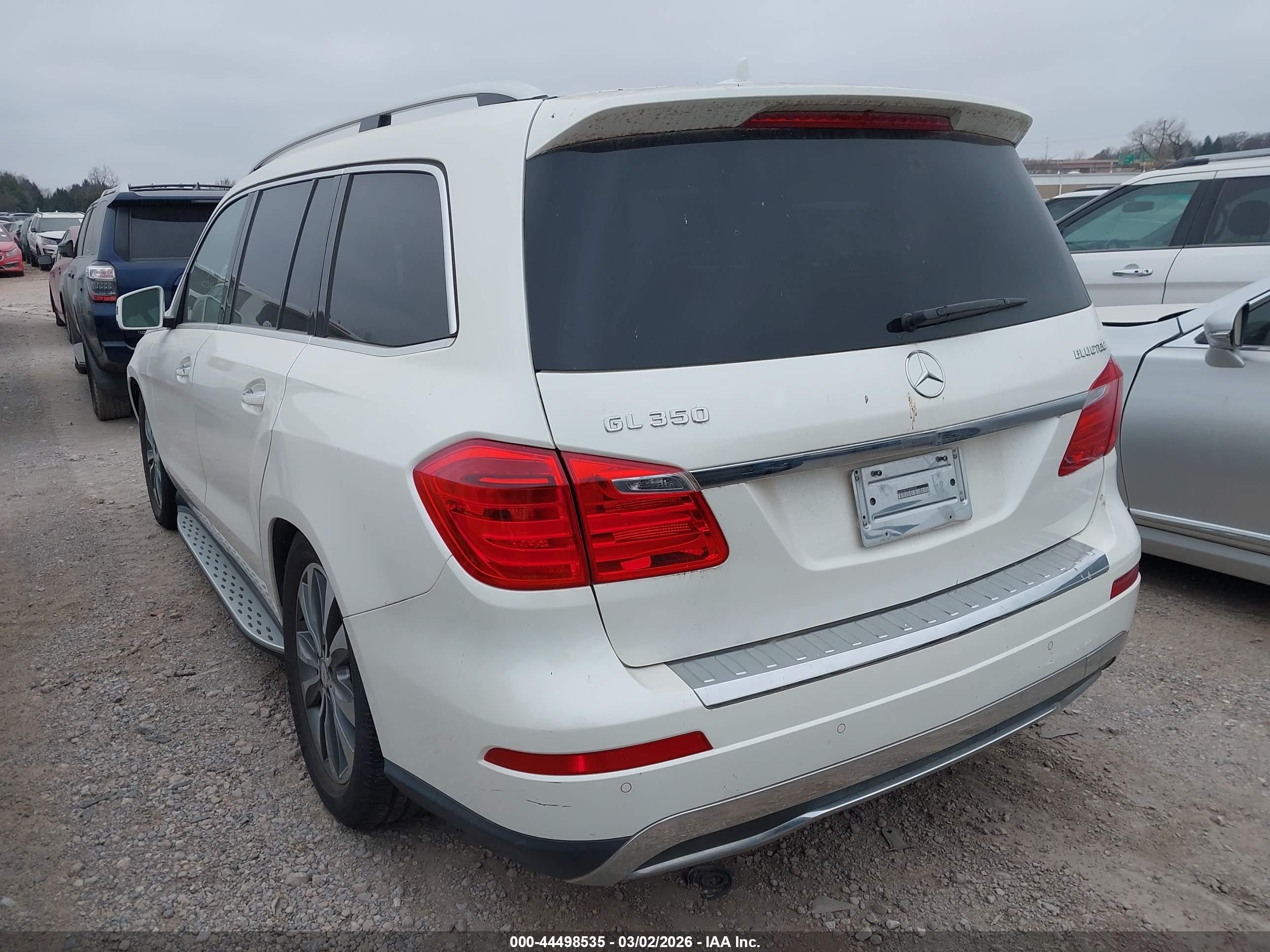2015 Mercedes-benz Gl 350 Bluetec 4matic Белый vin: 4JGDF2EE7FA475322