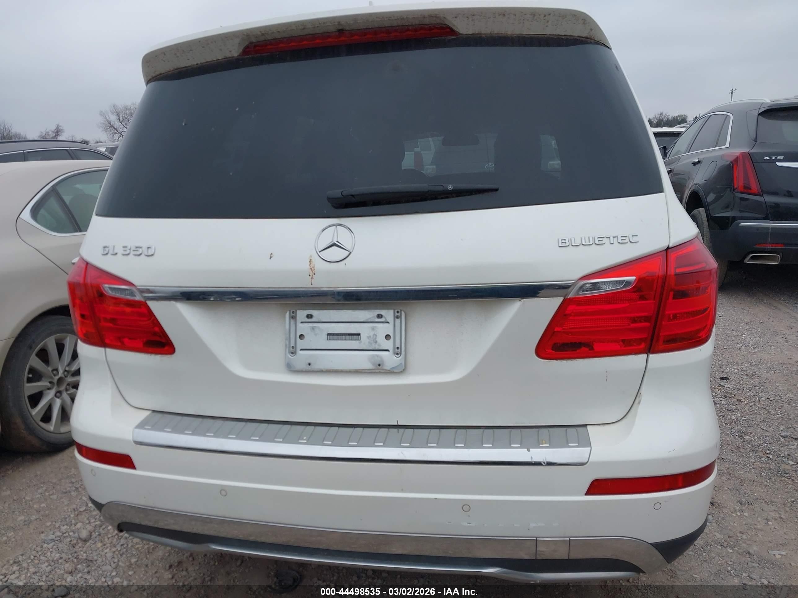 2015 Mercedes-benz Gl 350 Bluetec 4matic Белый vin: 4JGDF2EE7FA475322