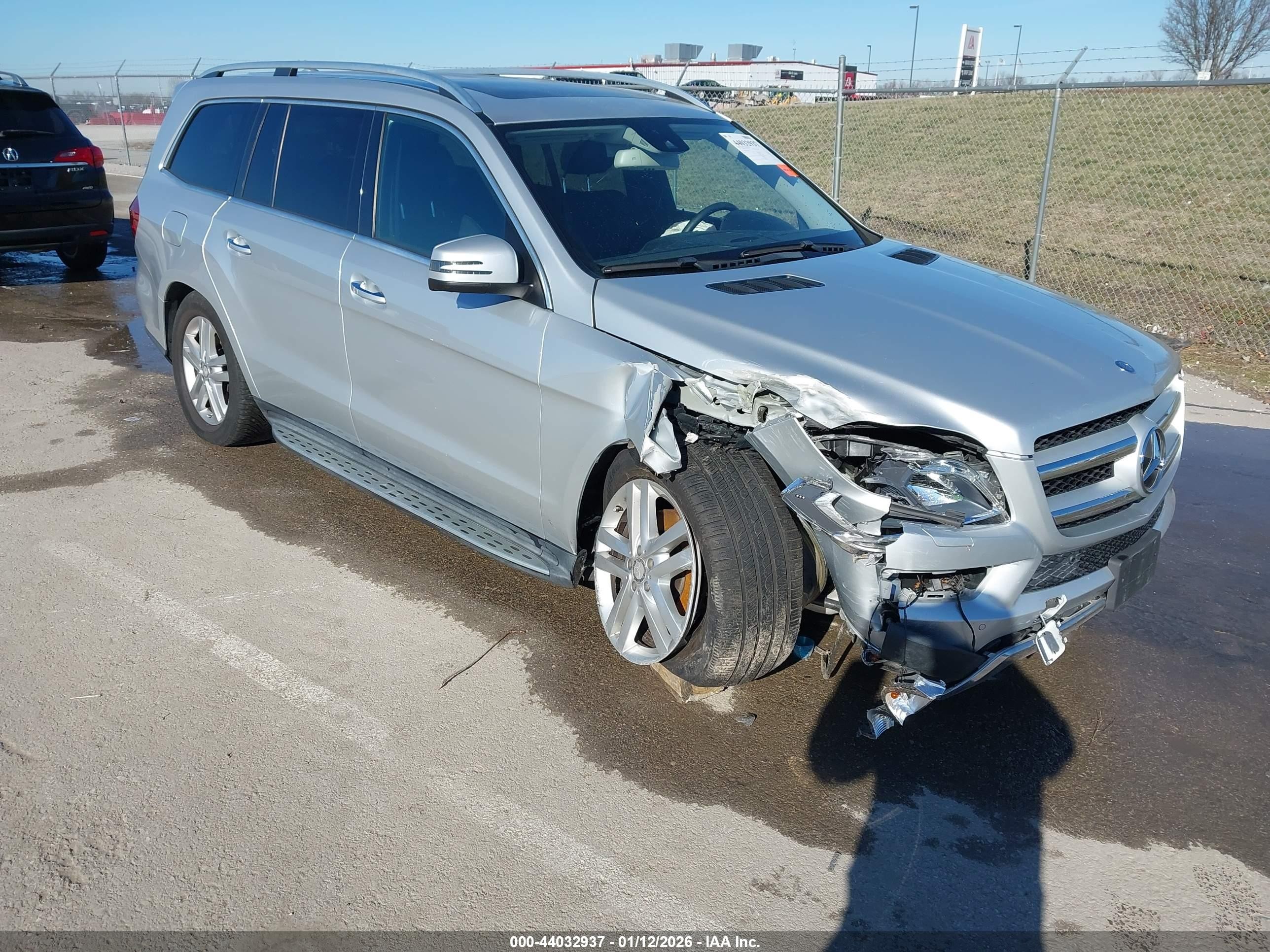 2015 Mercedes-benz Gl 350 Bluetec 4matic Silver vin: 4JGDF2EE8FA541425