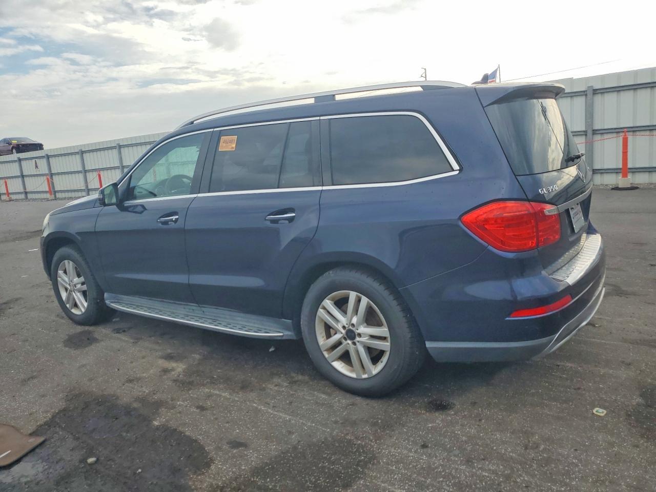 2015 Mercedes-benz Gl 350 Bluetec Blue vin: 4JGDF2EE8FA550769