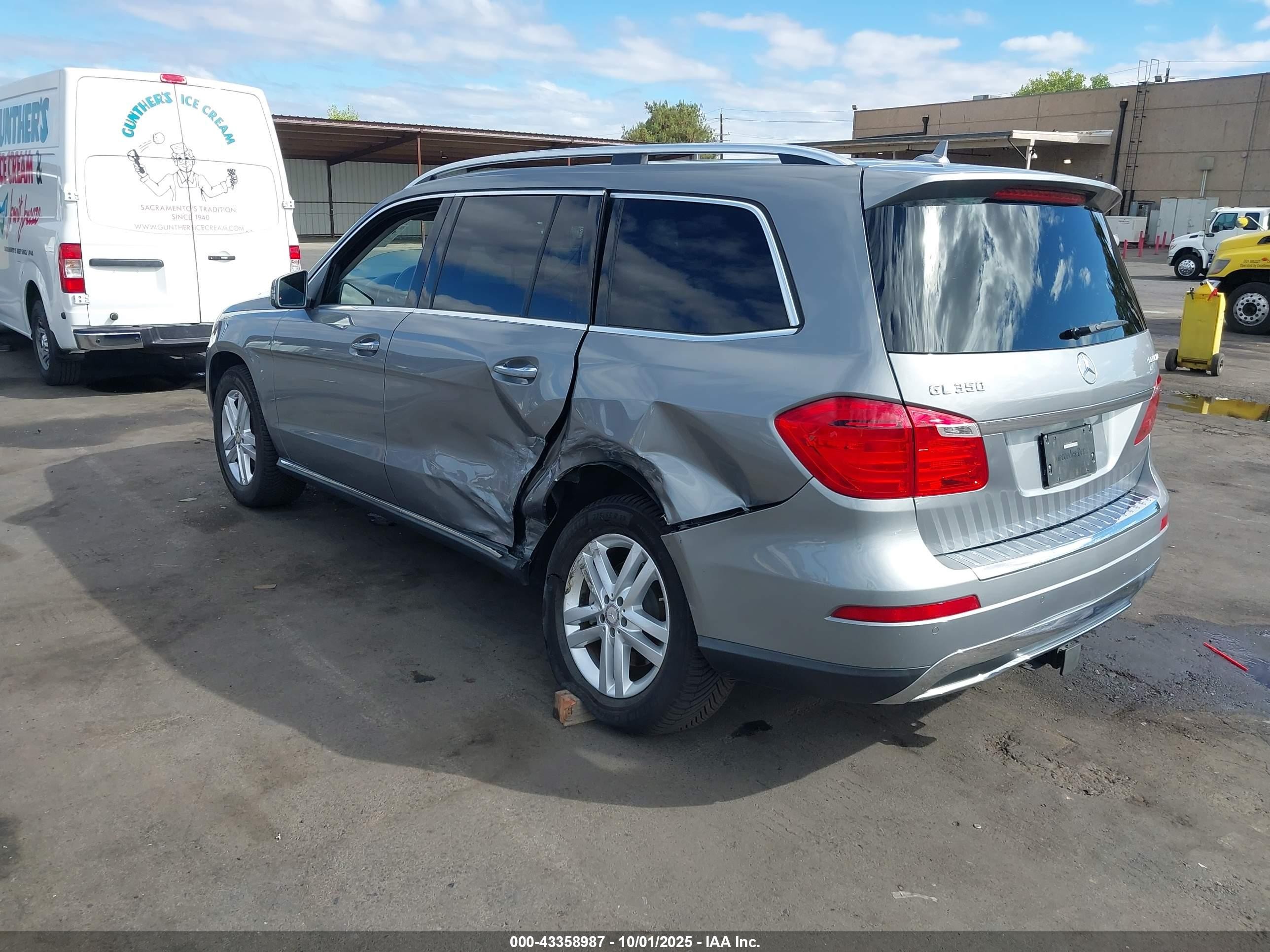 2015 Mercedes-benz Gl 350 Bluetec 4matic Серый vin: 4JGDF2EE8FA578670