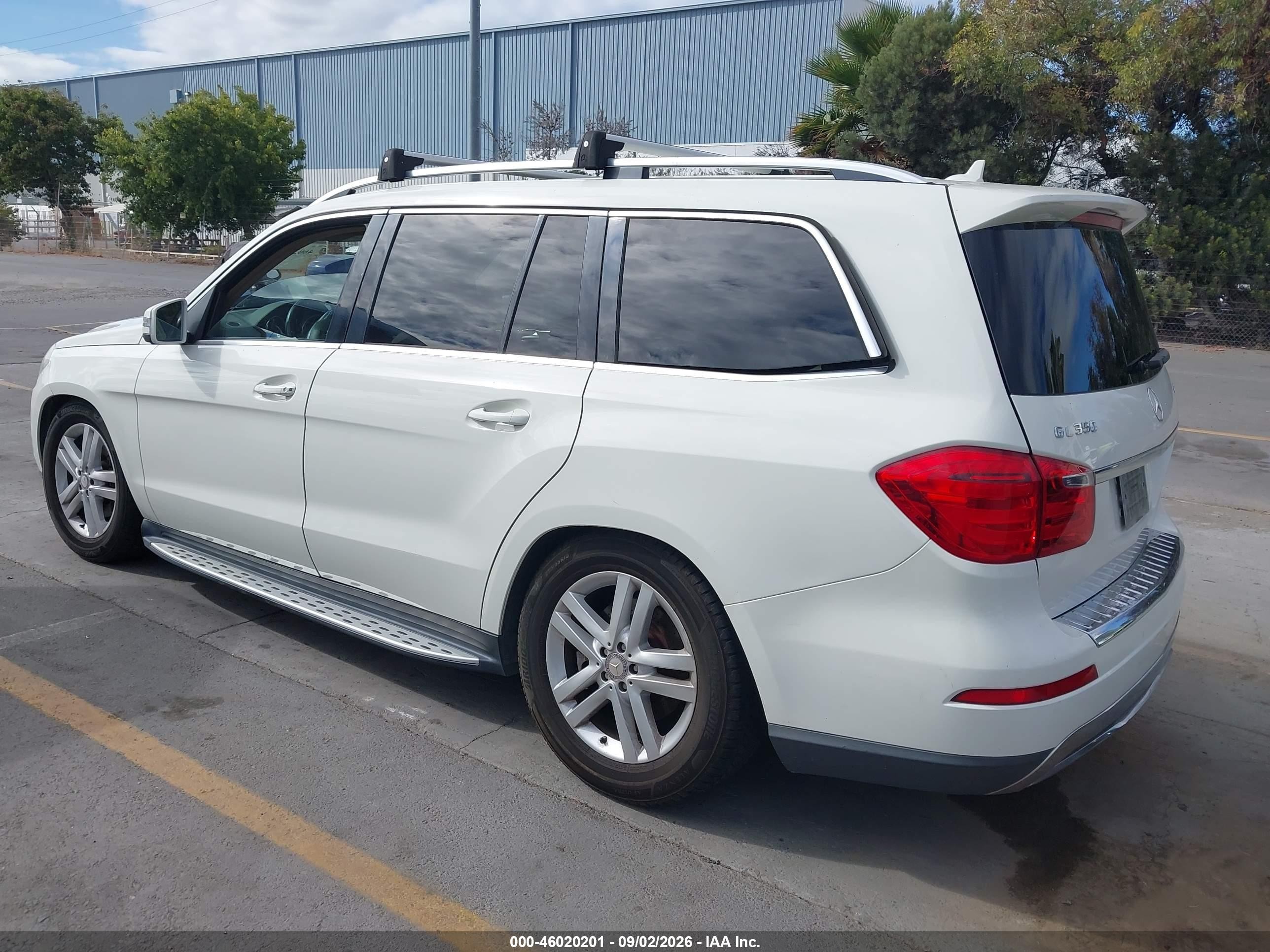 2013 Mercedes-benz Gl 350 Bluetec 4matic Белый vin: 4JGDF2EE9DA141483