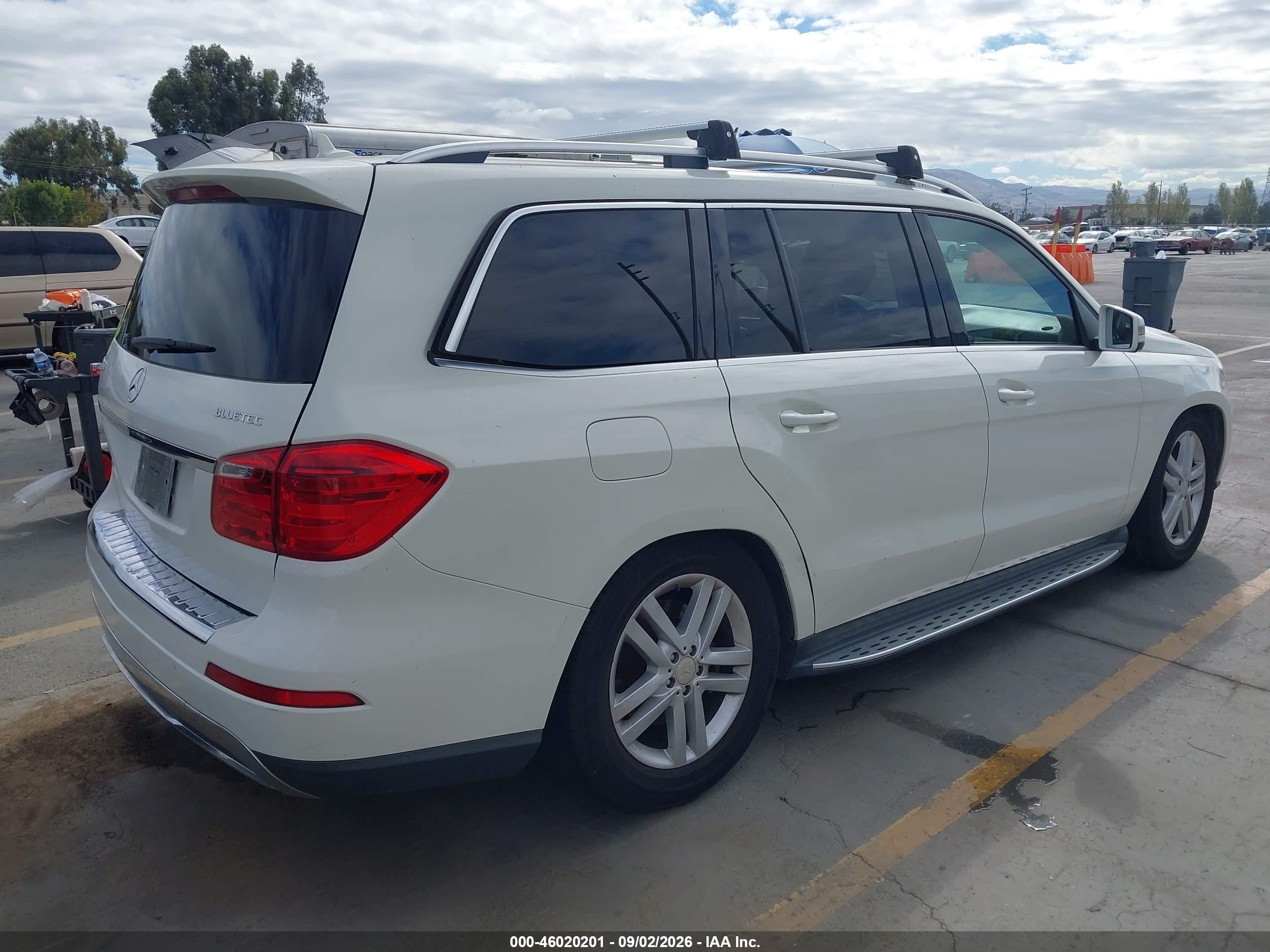 2013 Mercedes-benz Gl 350 Bluetec 4matic Белый vin: 4JGDF2EE9DA141483