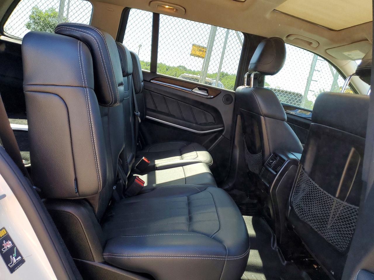 2013 Mercedes-benz Gl 350 Bluetec White vin: 4JGDF2EE9DA190750