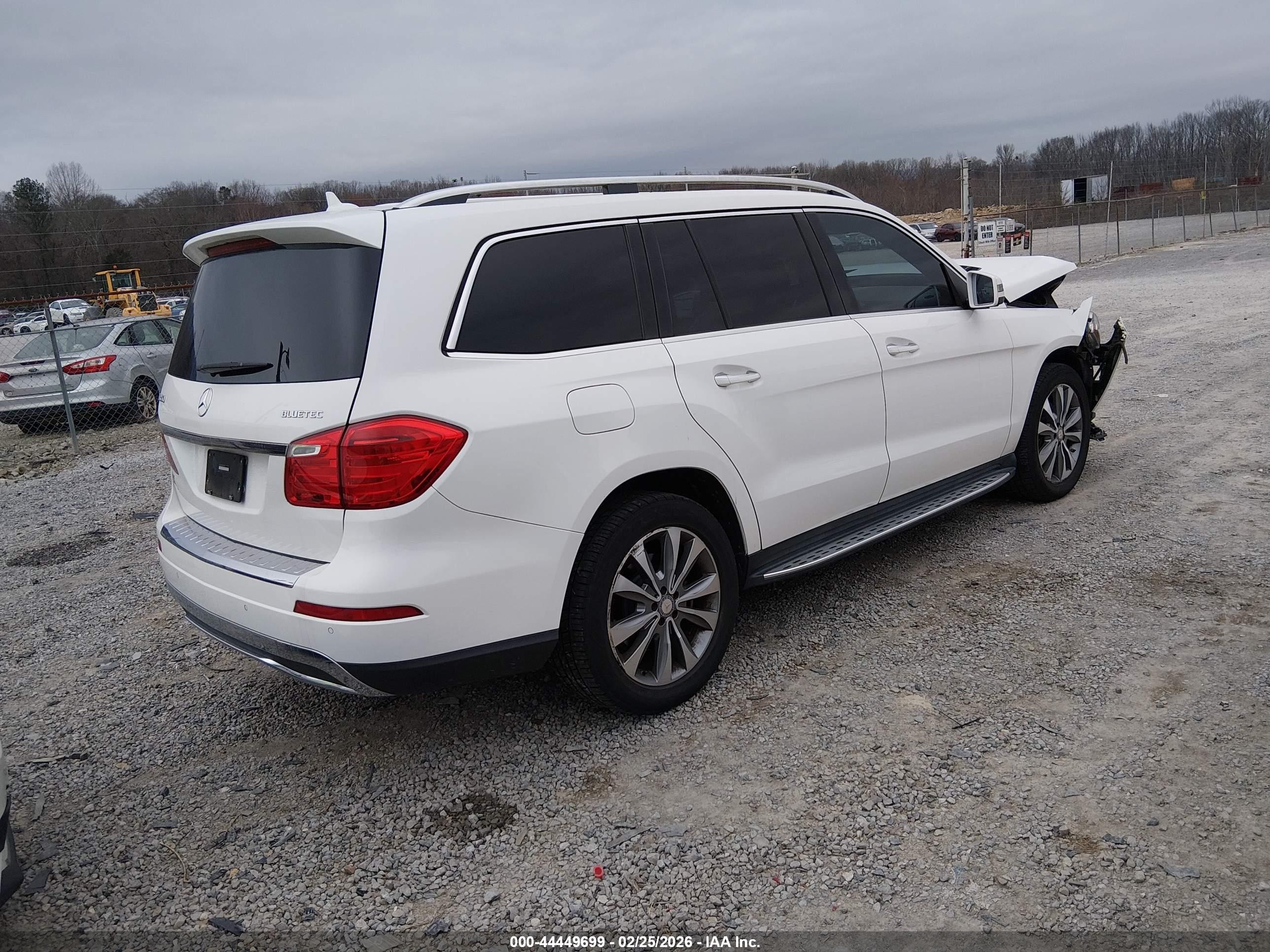 2015 Mercedes-benz Gl 350 Bluetec 4matic Белый vin: 4JGDF2EEXFA605772