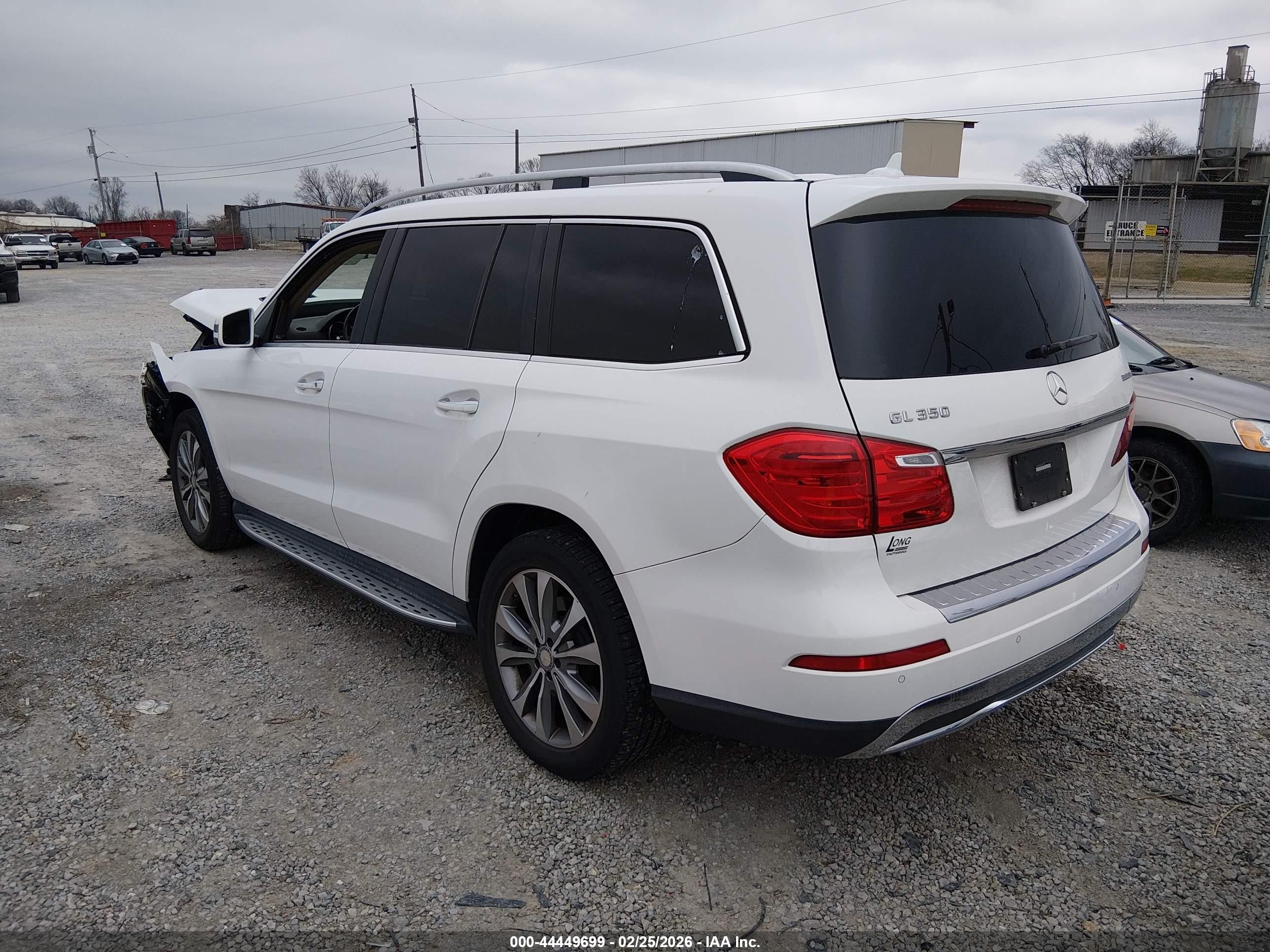 2015 Mercedes-benz Gl 350 Bluetec 4matic Белый vin: 4JGDF2EEXFA605772