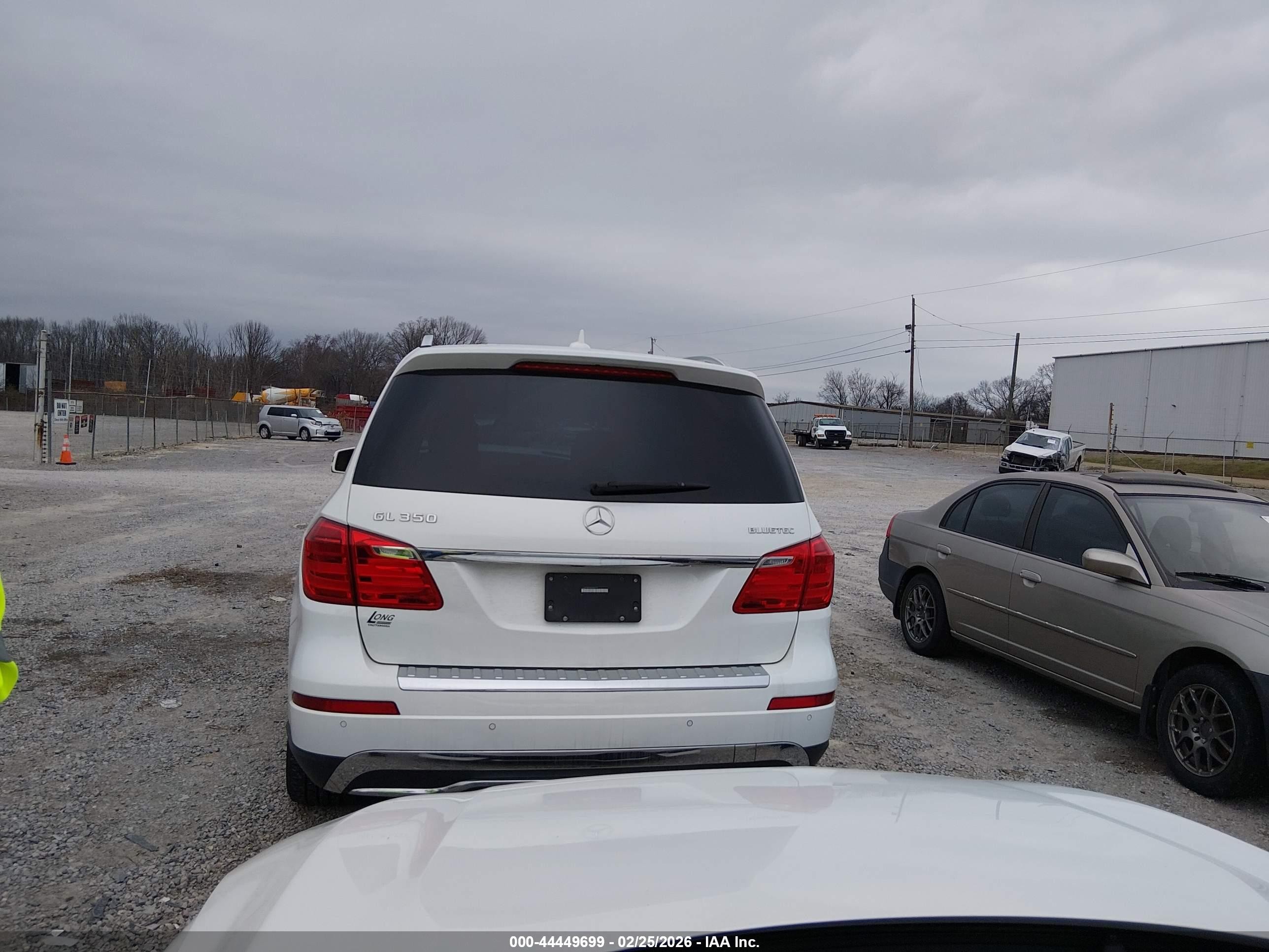 2015 Mercedes-benz Gl 350 Bluetec 4matic Белый vin: 4JGDF2EEXFA605772