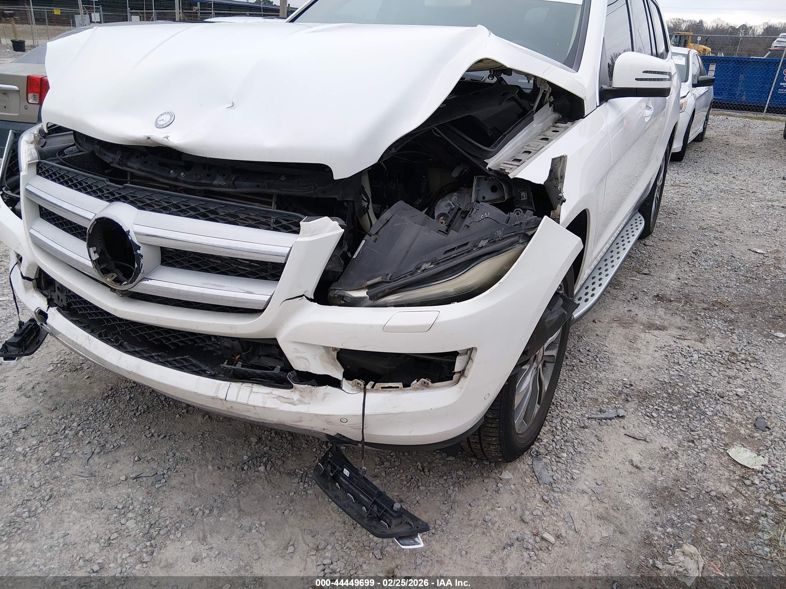 2015 Mercedes-benz Gl 350 Bluetec 4matic Белый vin: 4JGDF2EEXFA605772