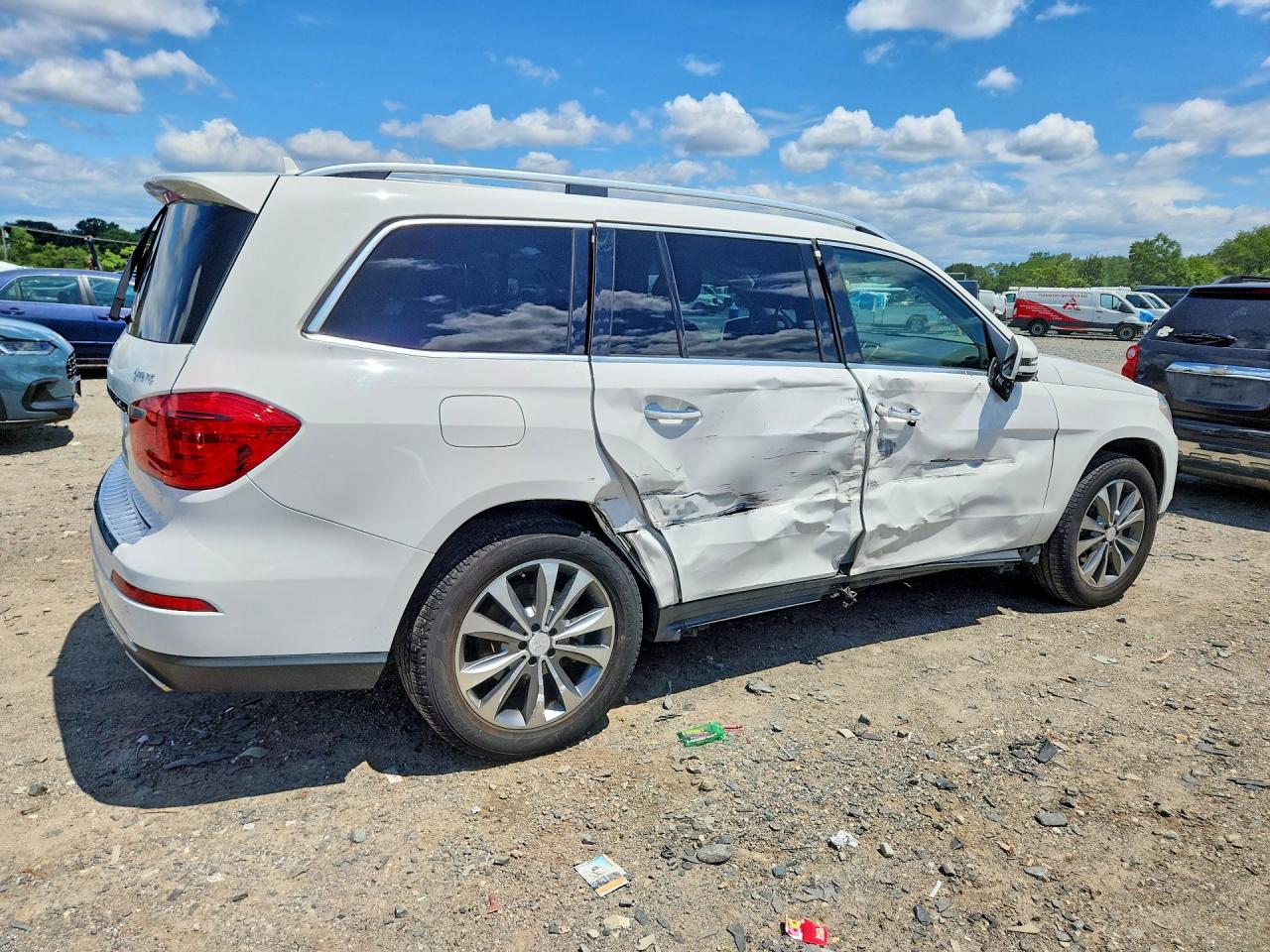 2015 Mercedes-benz Gl 450 4matic Белый vin: 4JGDF6EE0FA461334