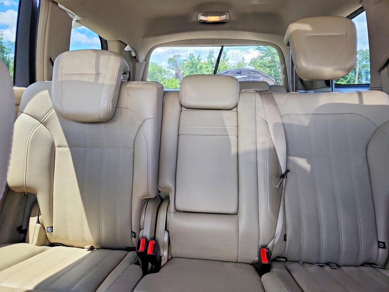 2015 Mercedes-benz Gl 450 4matic Белый vin: 4JGDF6EE0FA461334