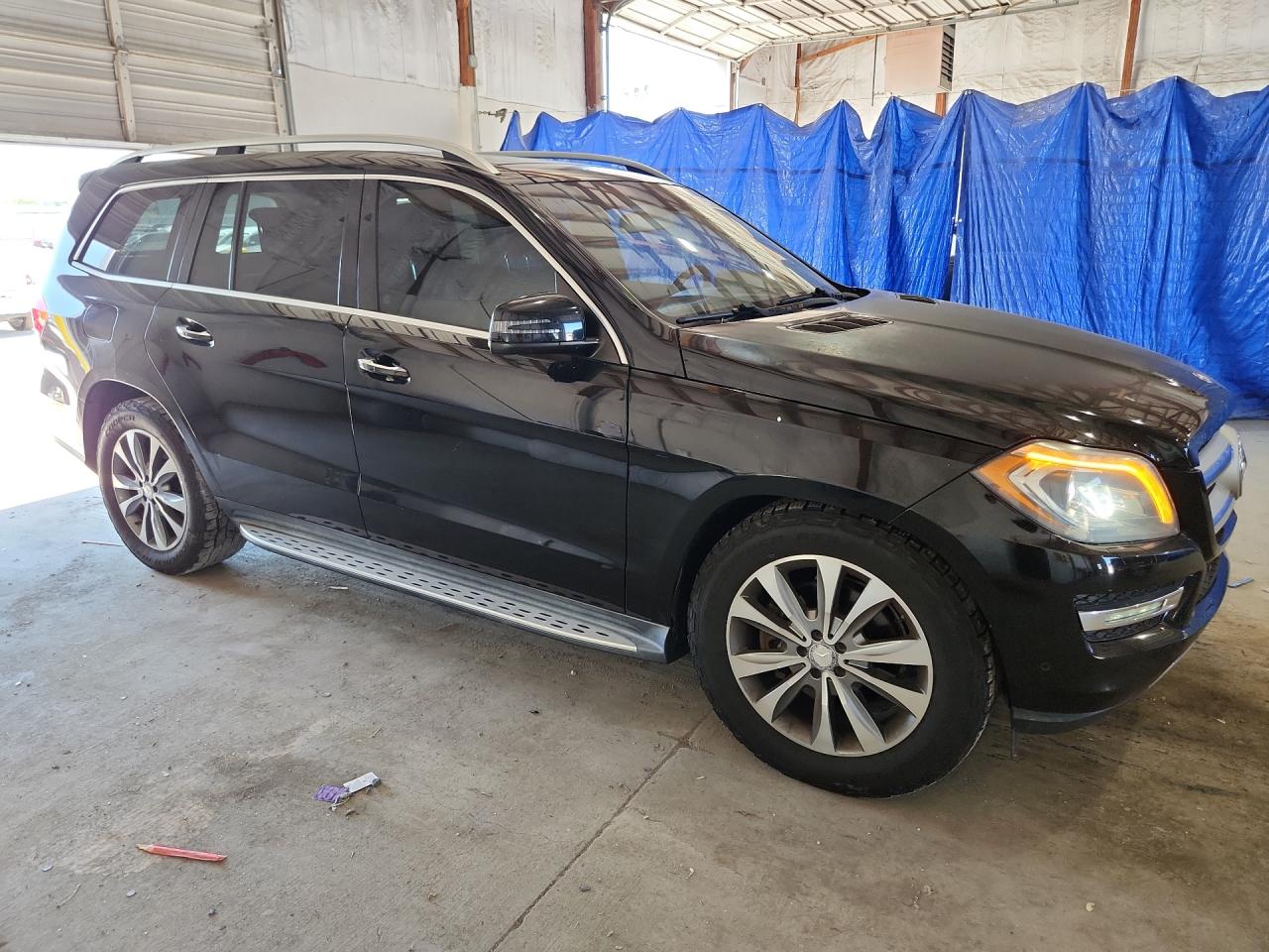 2015 Mercedes-benz Gl 450 4matic Black vin: 4JGDF6EE0FA494429 Damage: Right Front Fender, Chipped, 2