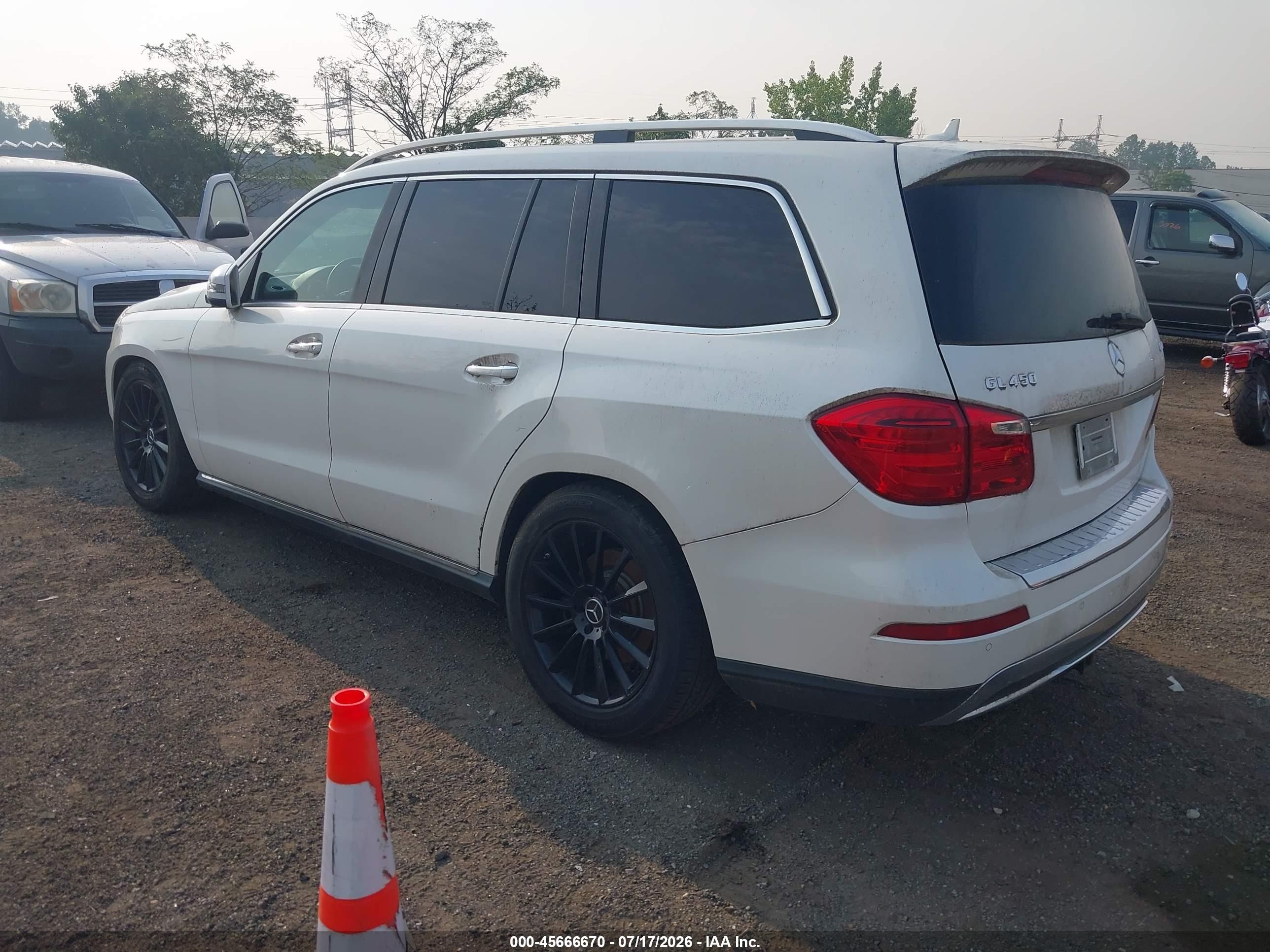 2015 Mercedes-benz Gl 450 4matic White vin: 4JGDF6EE0FA559148