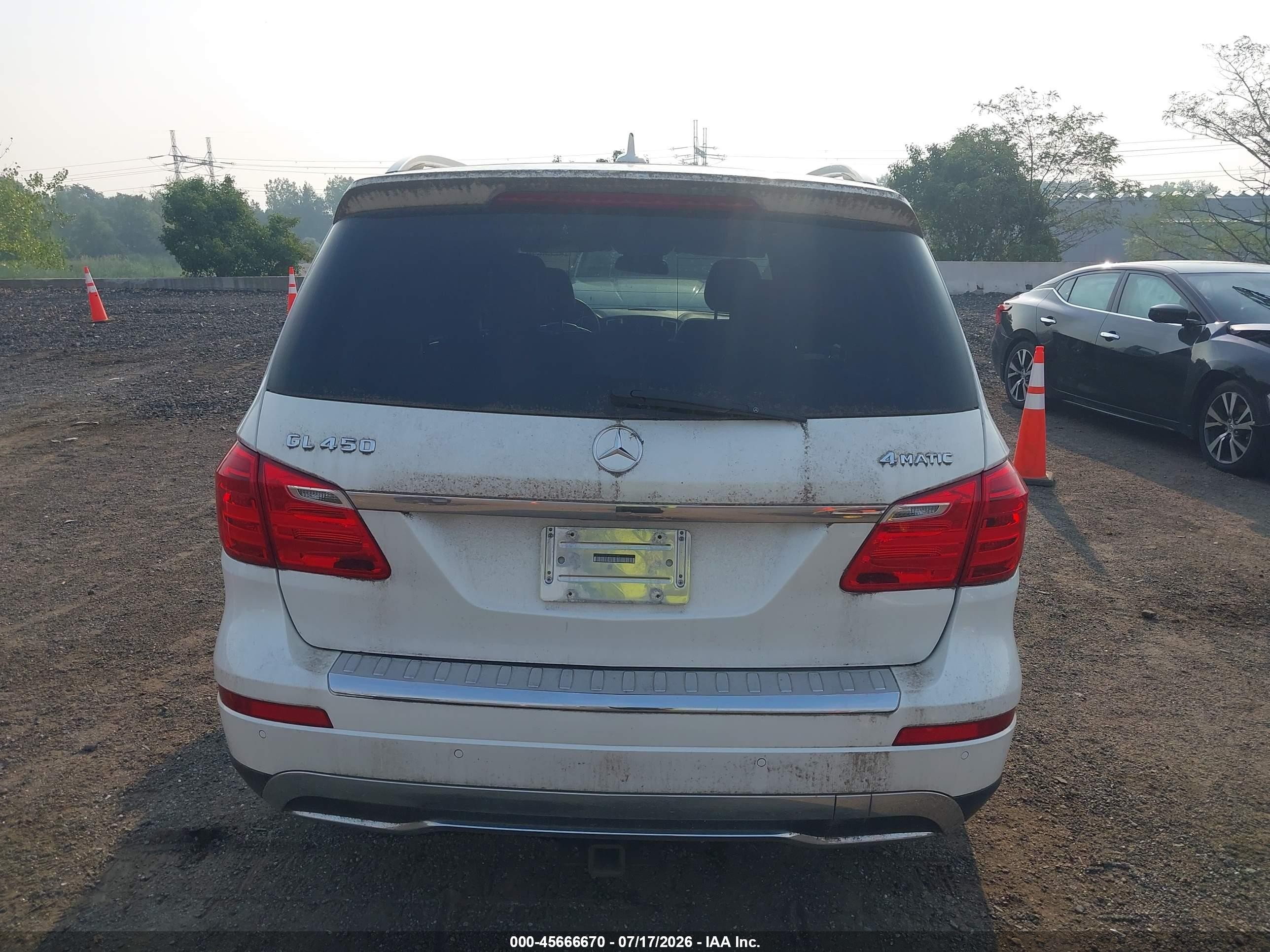 2015 Mercedes-benz Gl 450 4matic White vin: 4JGDF6EE0FA559148