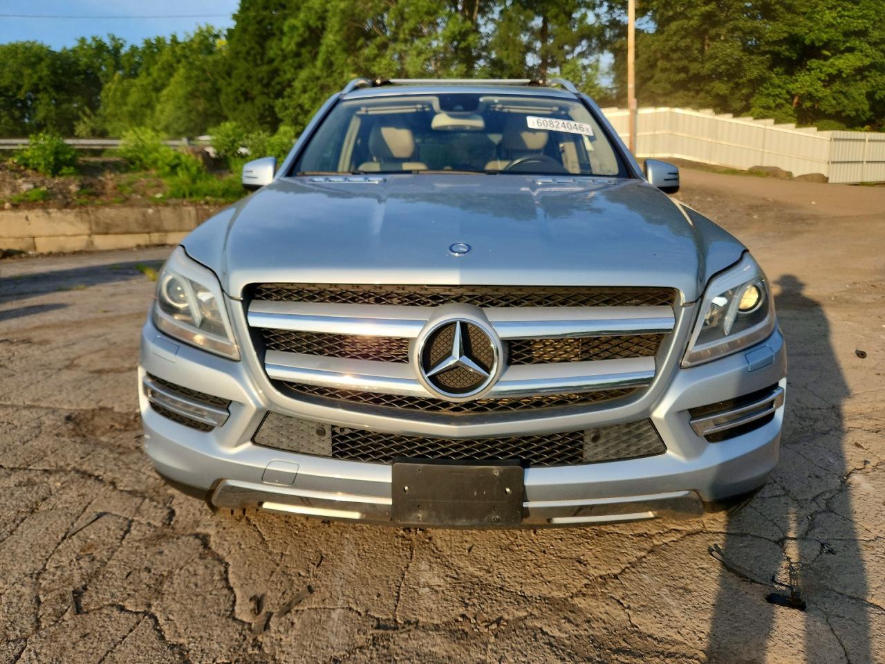2015 Mercedes-benz Gl 450 4matic Серебряный vin: 4JGDF6EE0FA569999