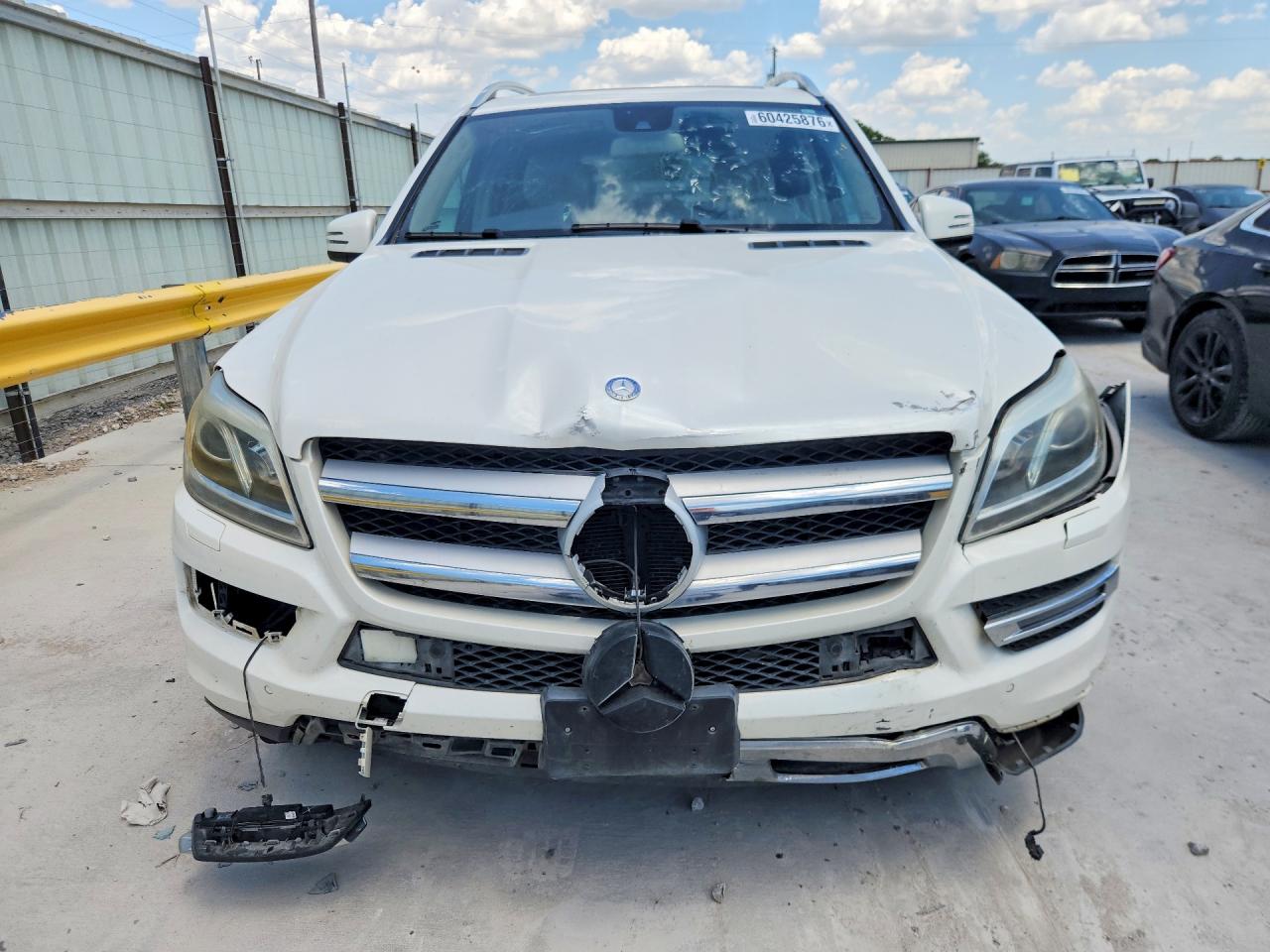 2015 Mercedes-benz Gl 450 4matic White vin: 4JGDF6EE2FA455020