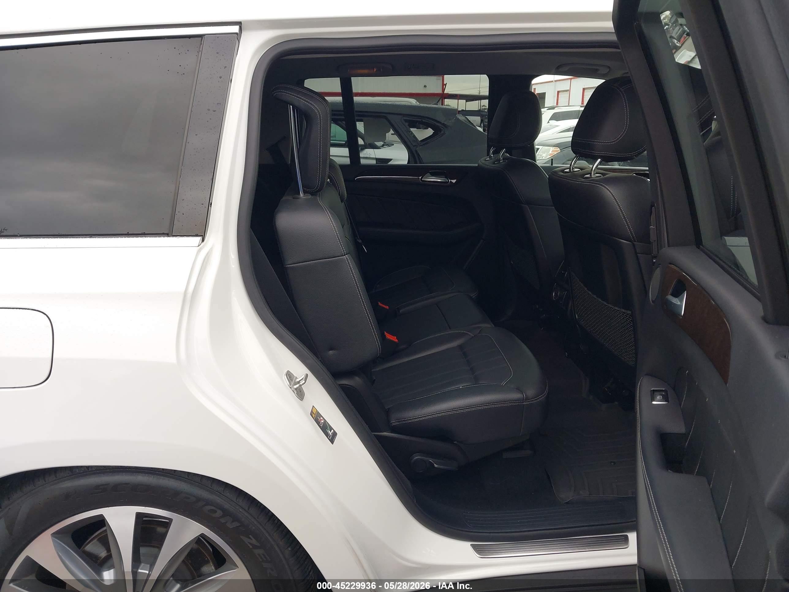 2015 Mercedes-benz Gl 450 4matic White vin: 4JGDF6EE2FA477003