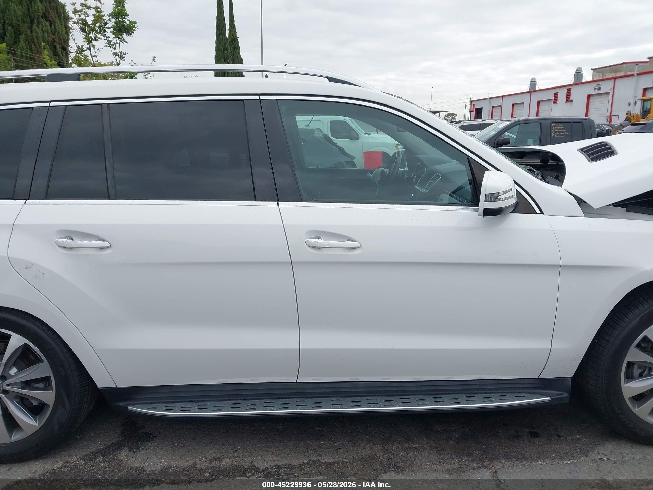 2015 Mercedes-benz Gl 450 4matic White vin: 4JGDF6EE2FA477003