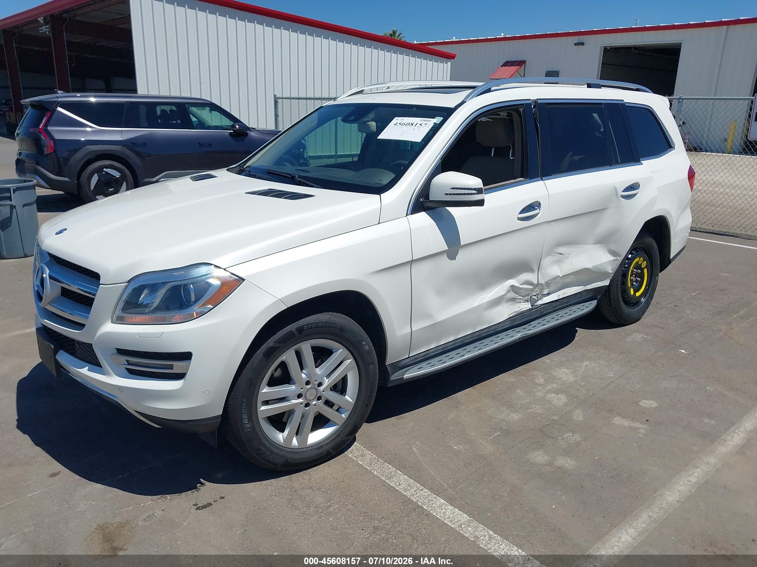 2015 Mercedes-benz Gl 450 4matic Белый vin: 4JGDF6EE3FA460484